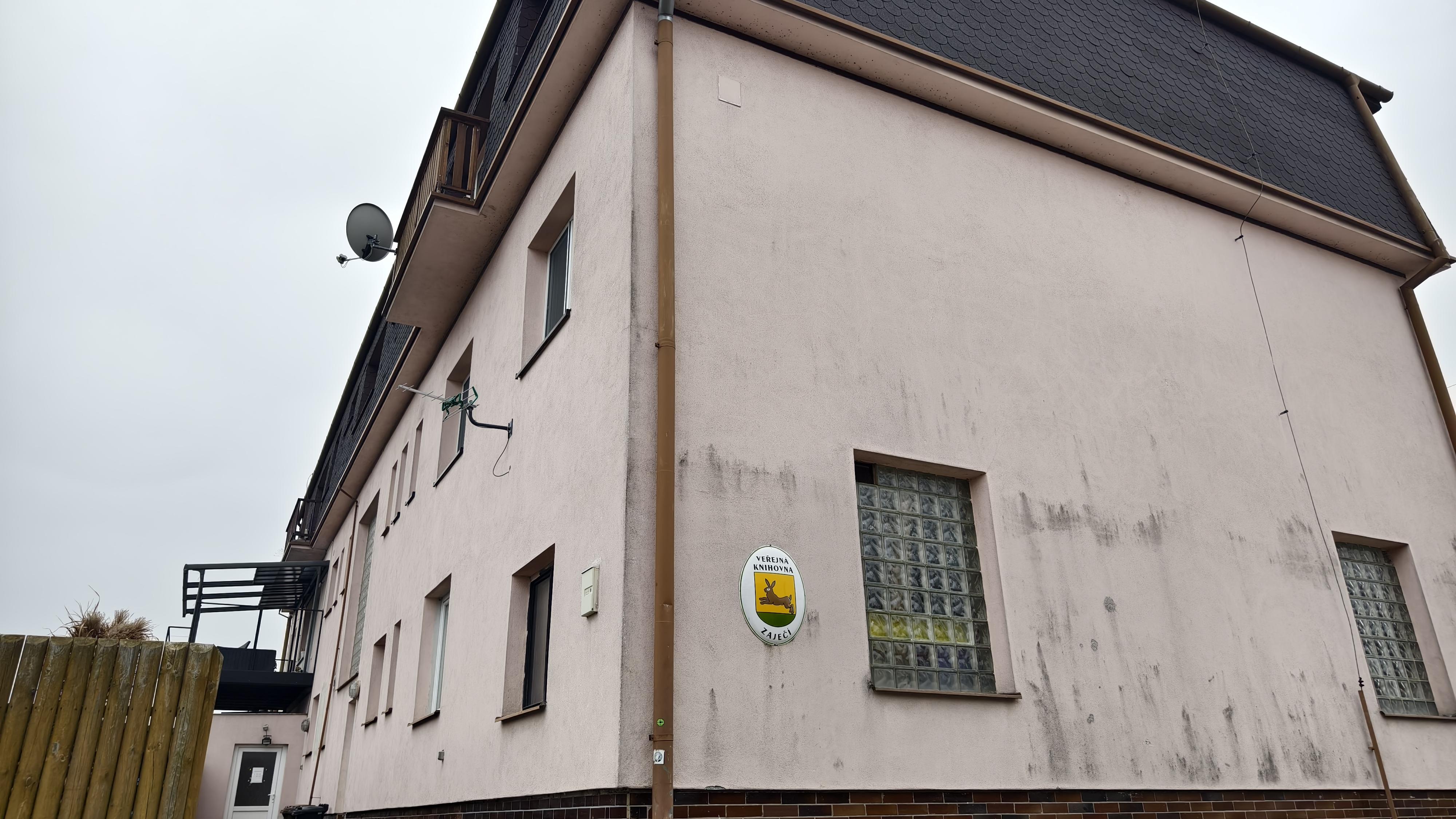 Místní knihovna Zaječí foto 2