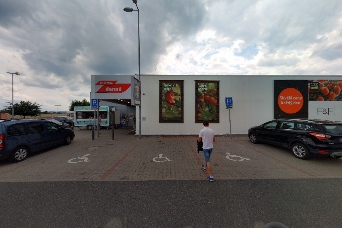 Tesco Supermarket foto 3