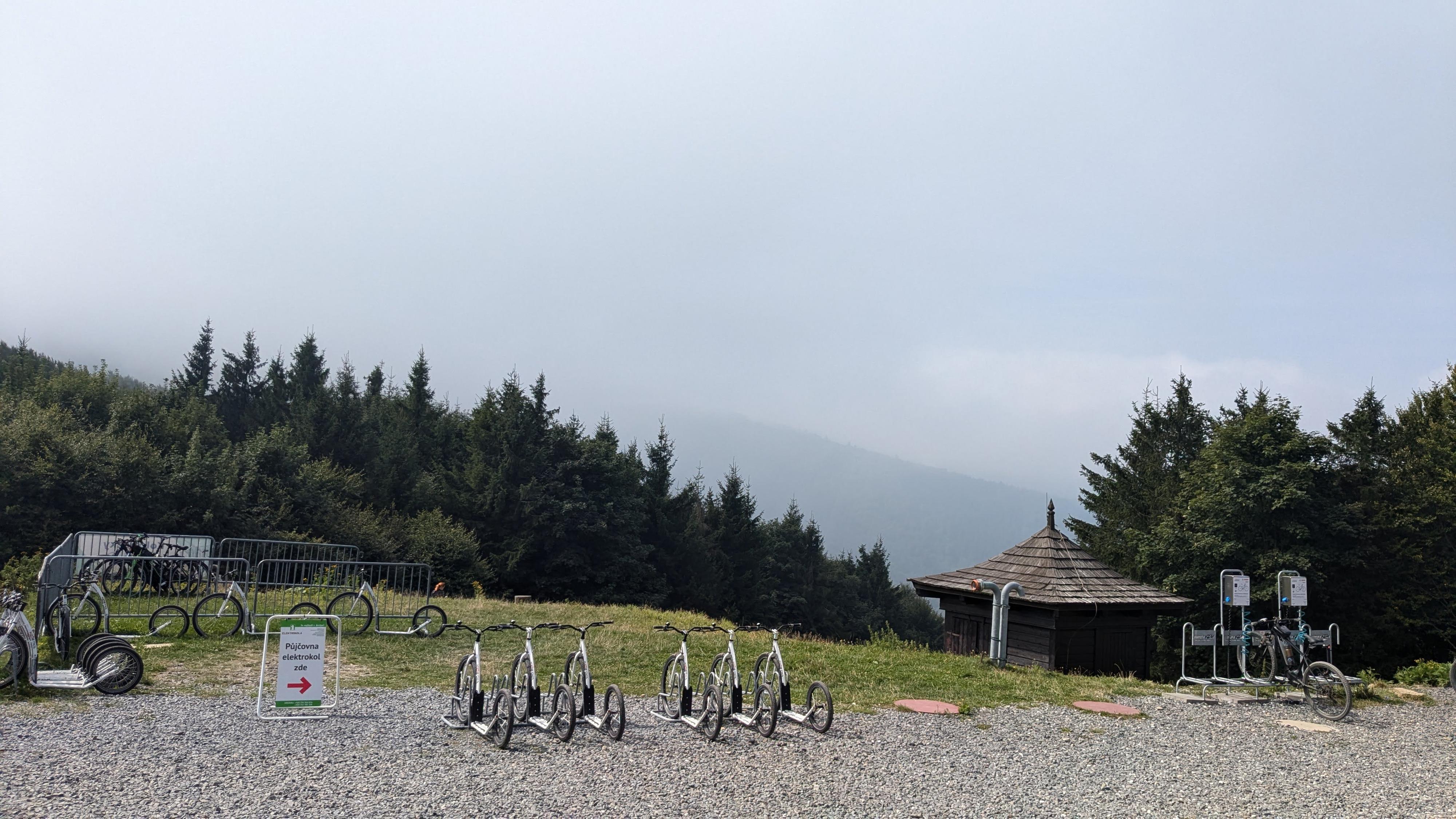 Nabíjecí stanice Trojanovice