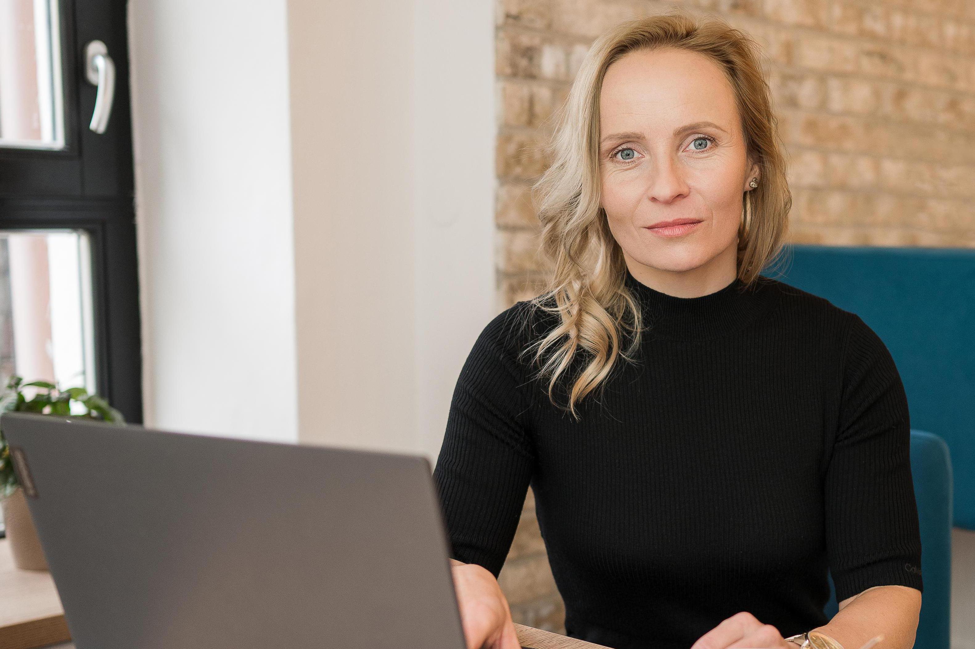 Mgr. Adéla Jerhotová, advokátka