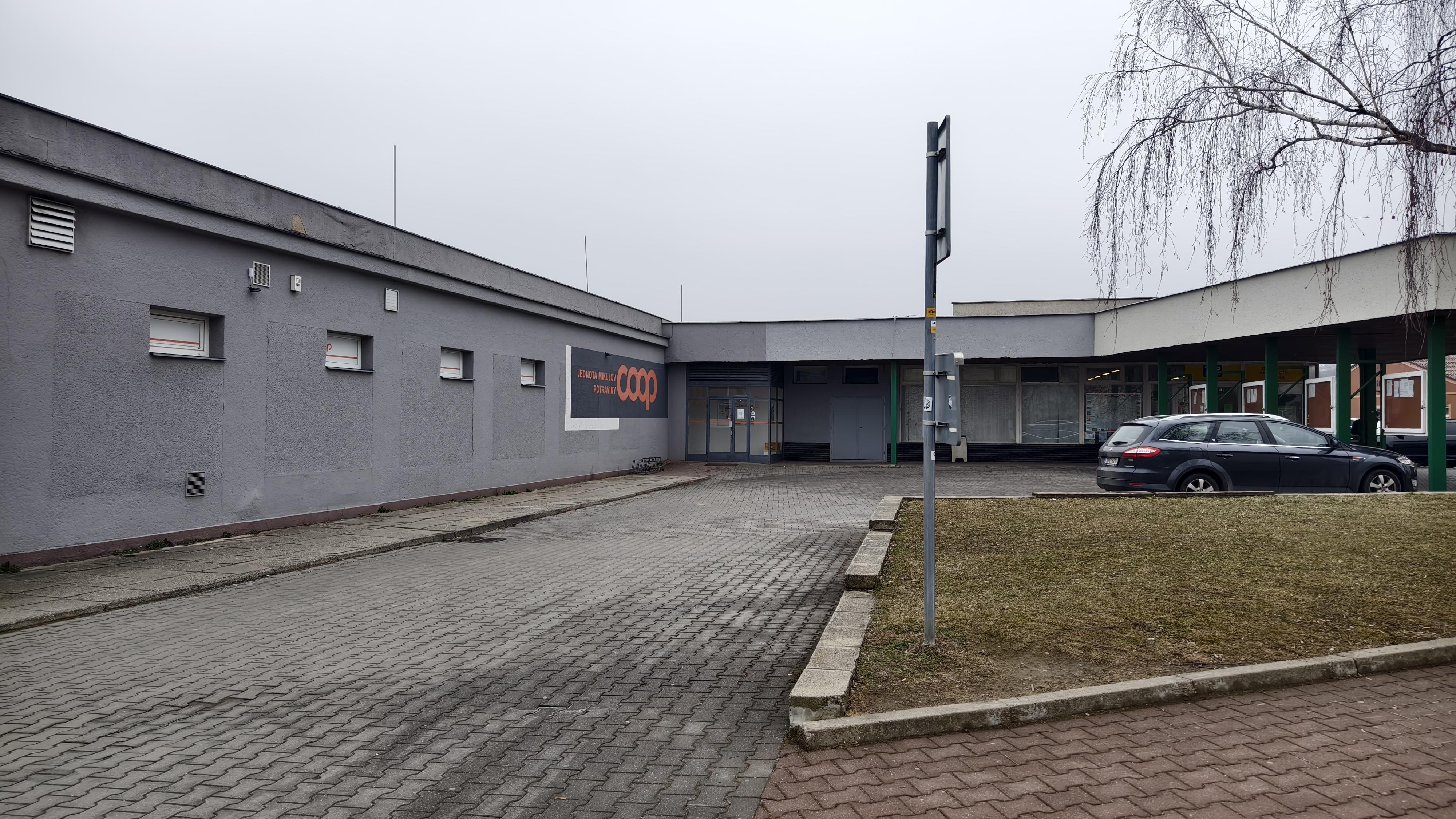 COOP - Jednota, spotřební družstvo v Mikulově foto 2