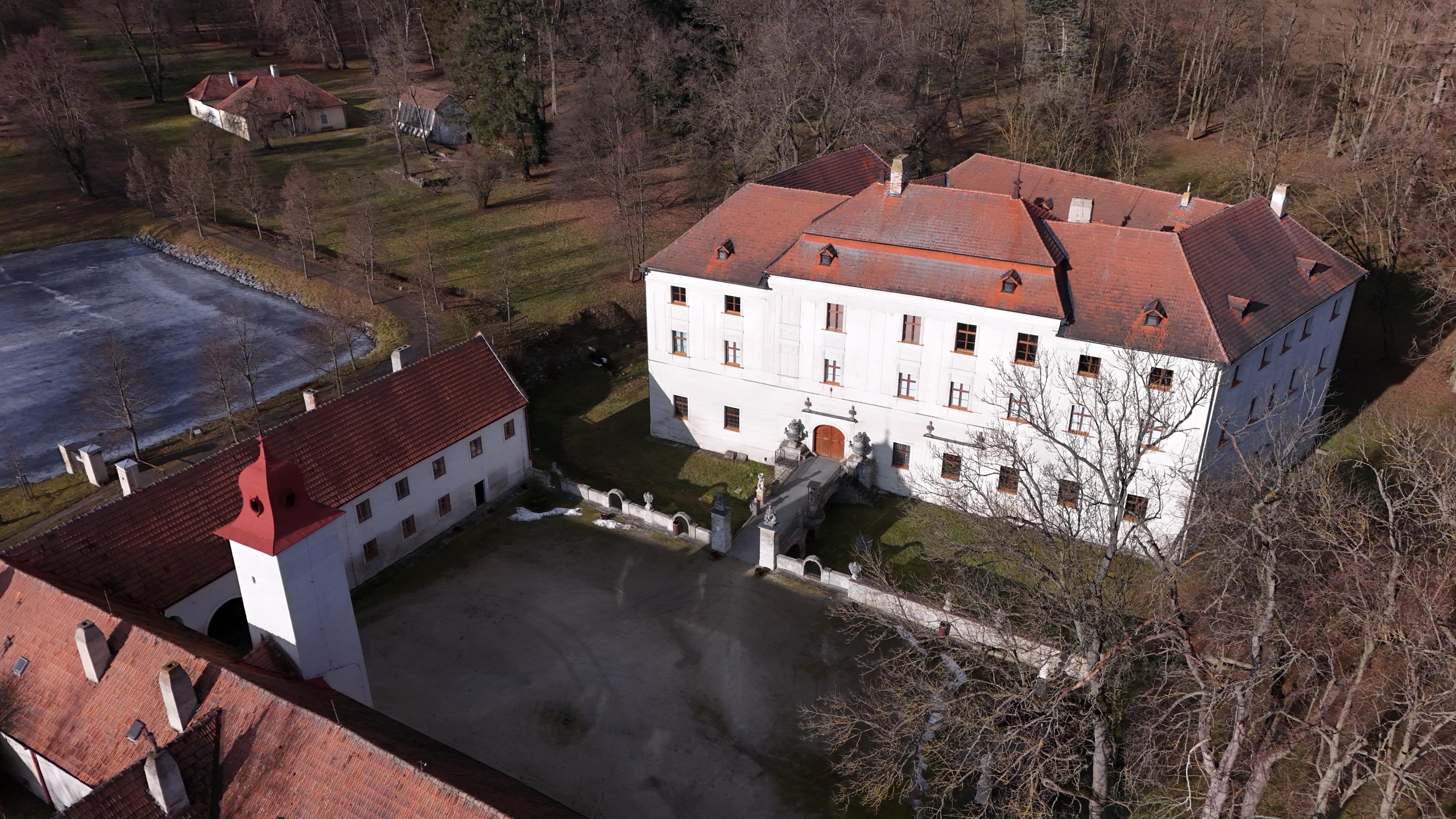 Zámek Budišov foto 3