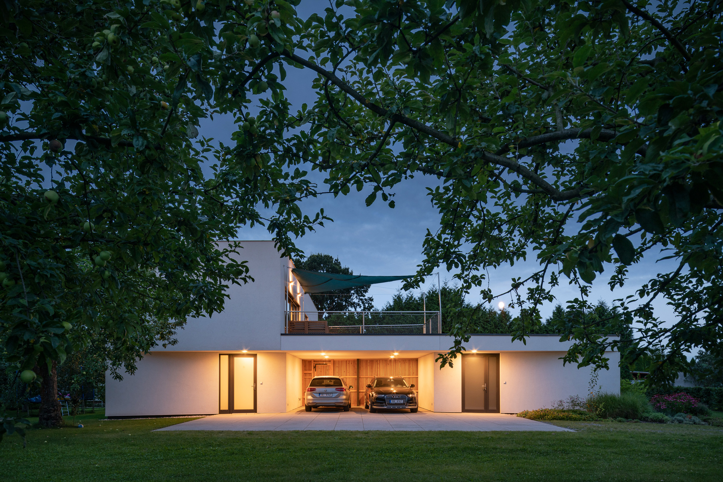 FOTOGRAF - Ing. Tomáš Loutocký foto 1