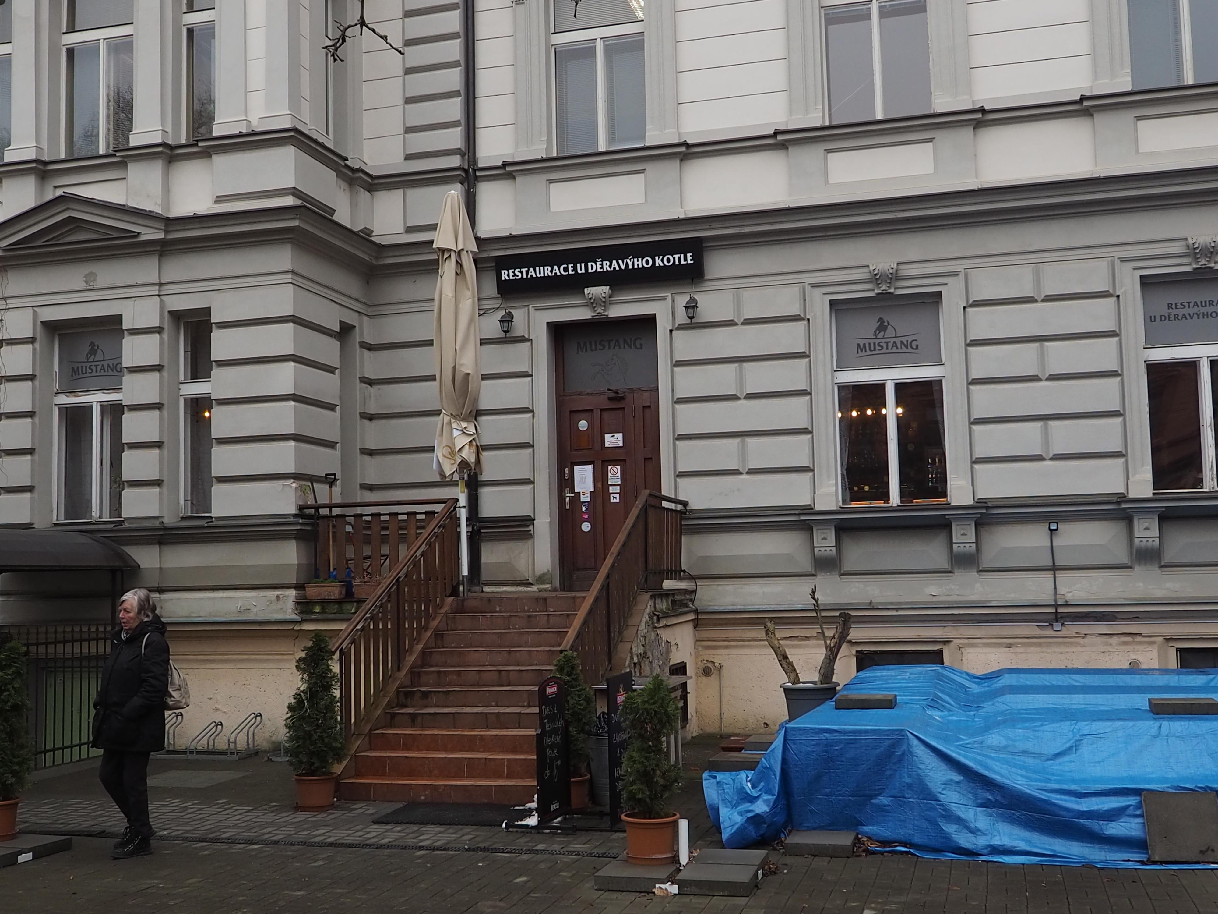 Restaurace U Děravýho kotle foto 5