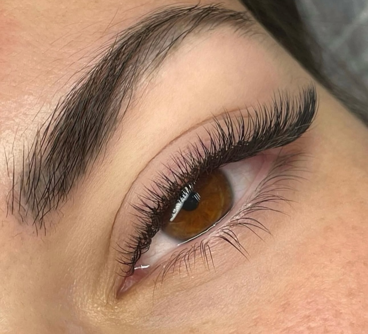 KF LASH LOUNGE foto 3