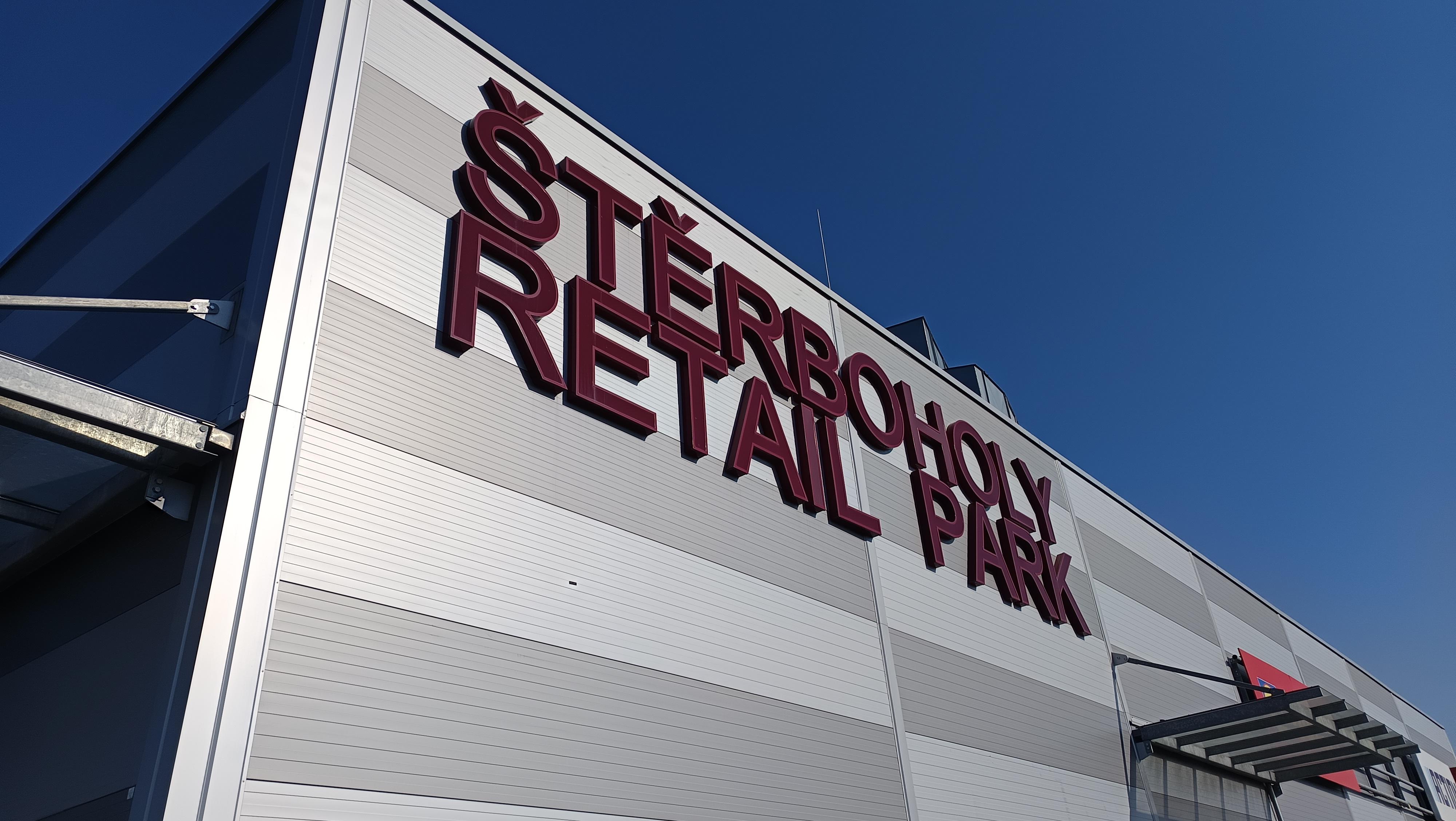 Štěrboholy Retail Park foto 4