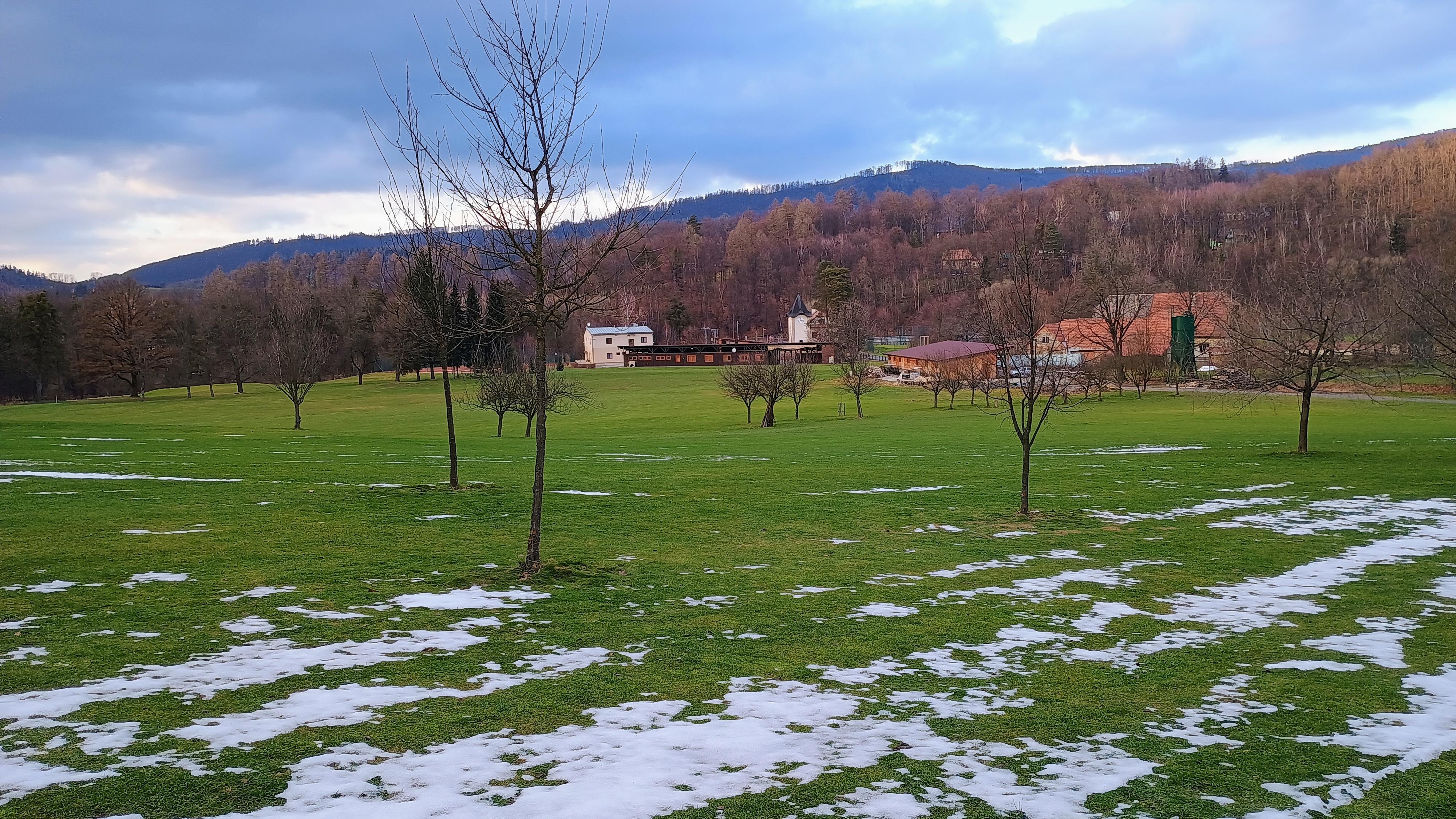 Valašský golfový klub Rožnov foto 5
