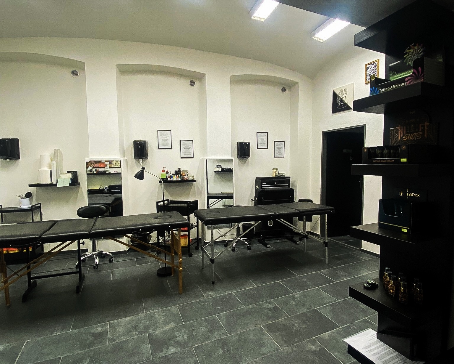 AU tattoo studio foto 2