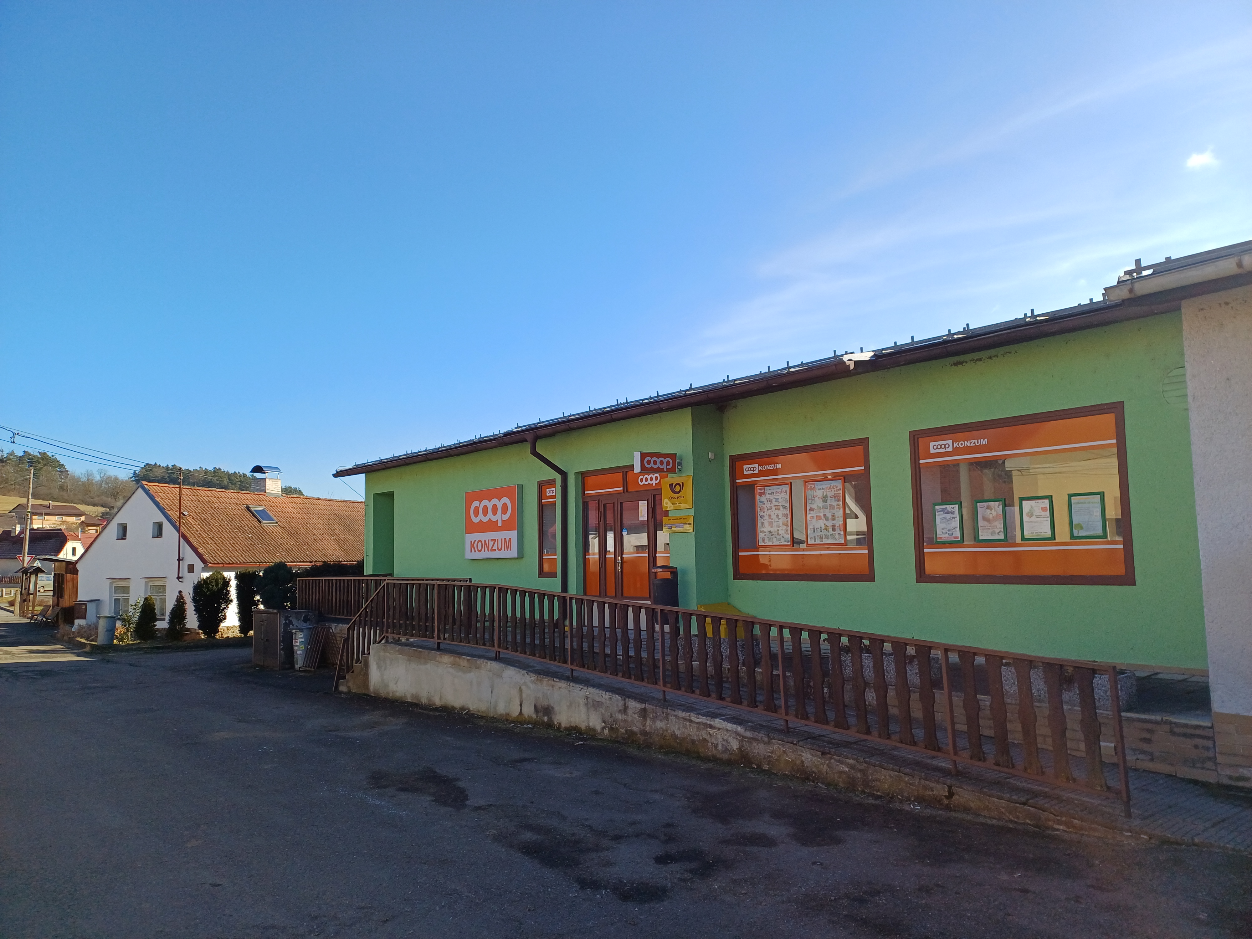 Pošta - Výdejní místo Nezamyslice