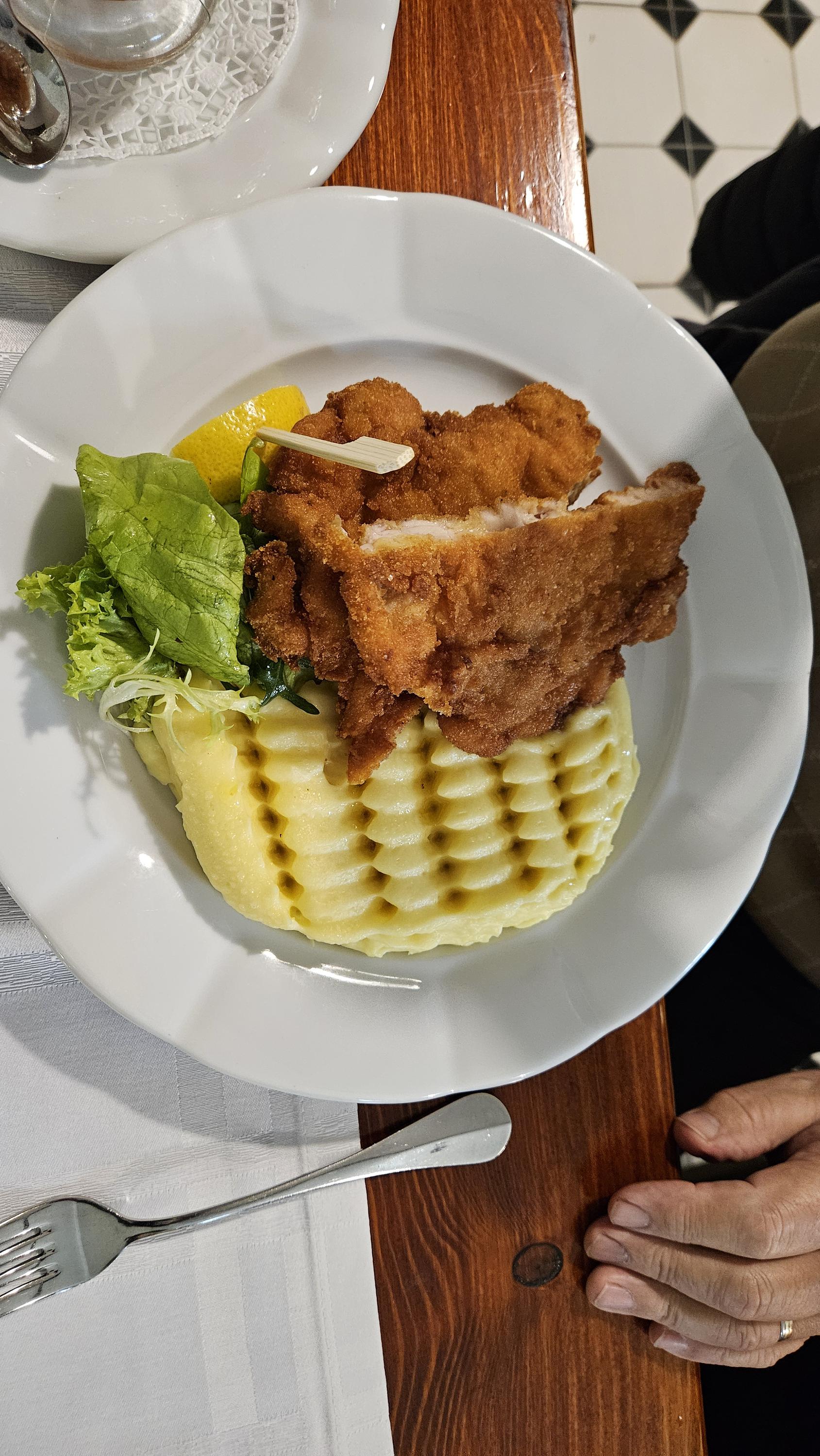 Nabíjecí stanice - Zájezdní hostinec U Jiskrů foto 4