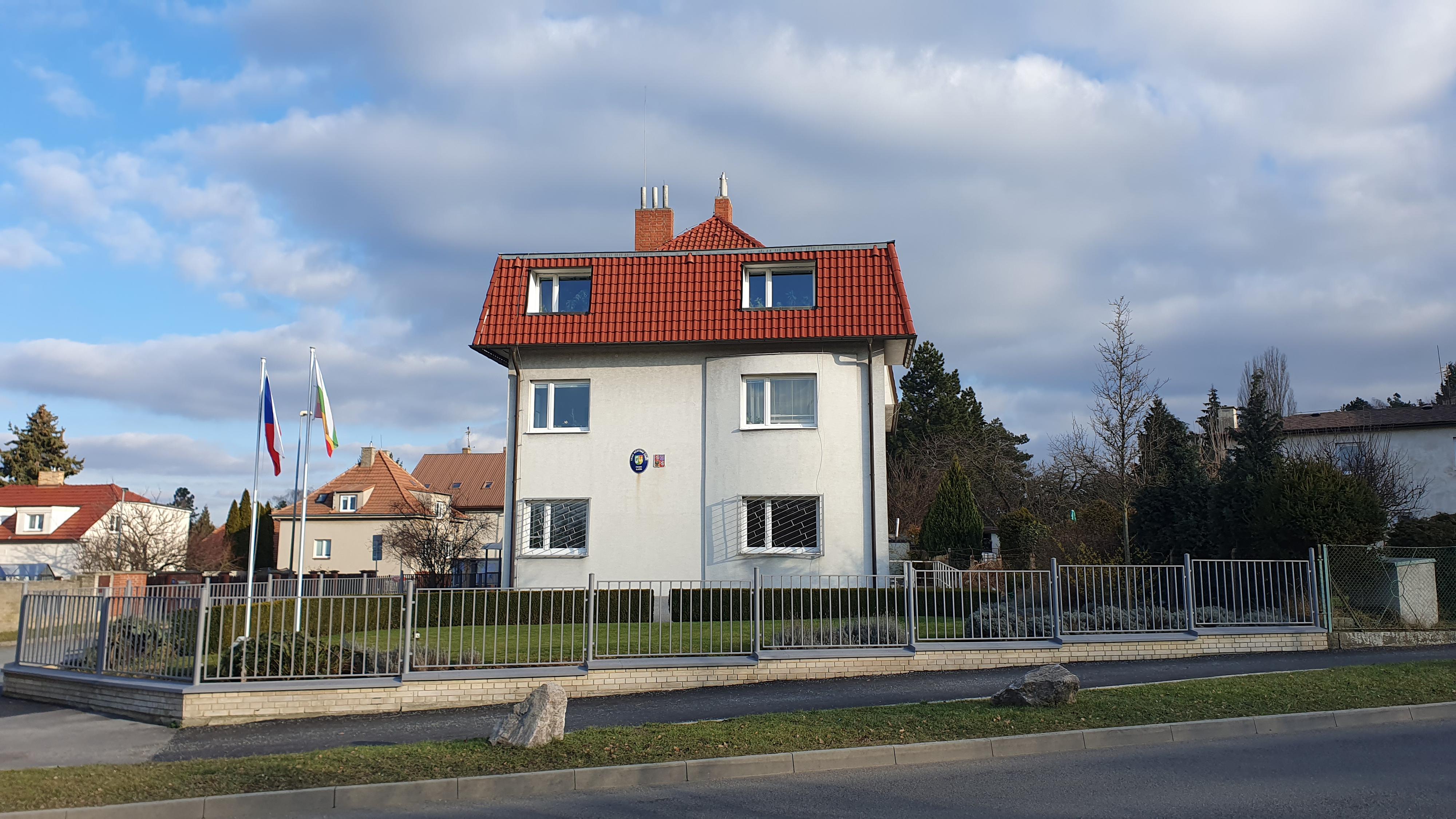 Úřad městské části Praha-Zličín foto 2