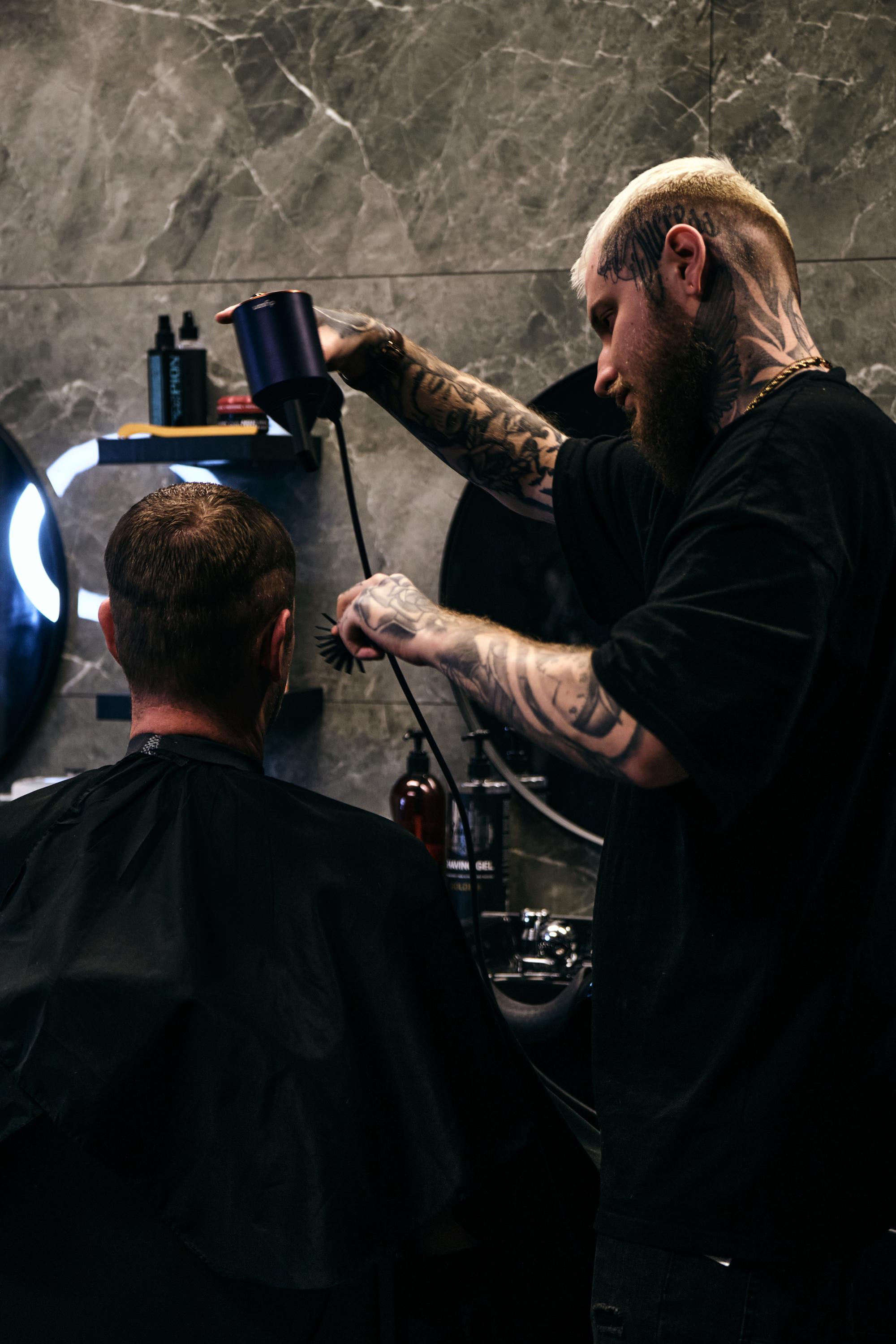 The Blakk Barbershop foto 2