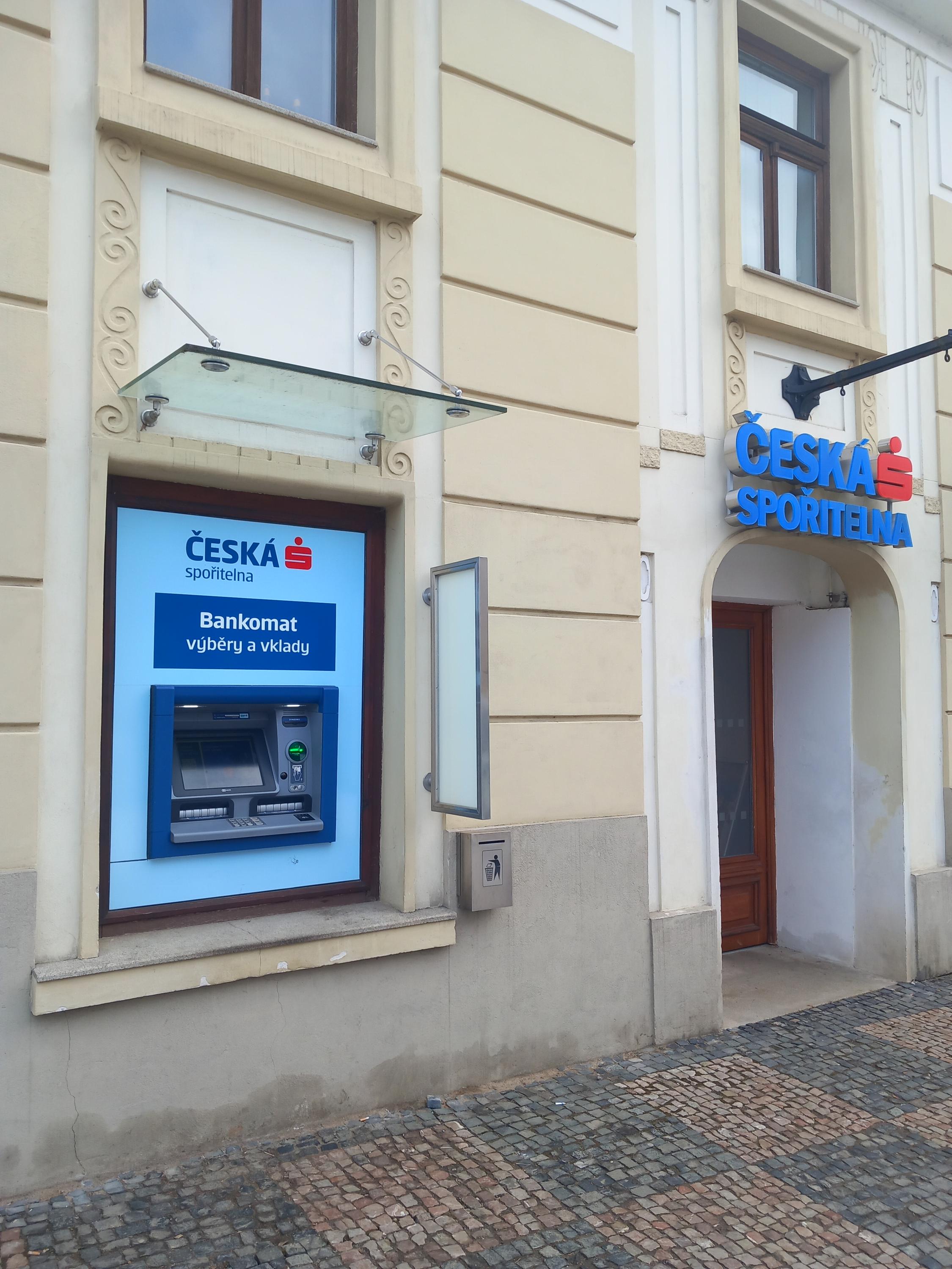 Bankomat České spořitelny foto 2