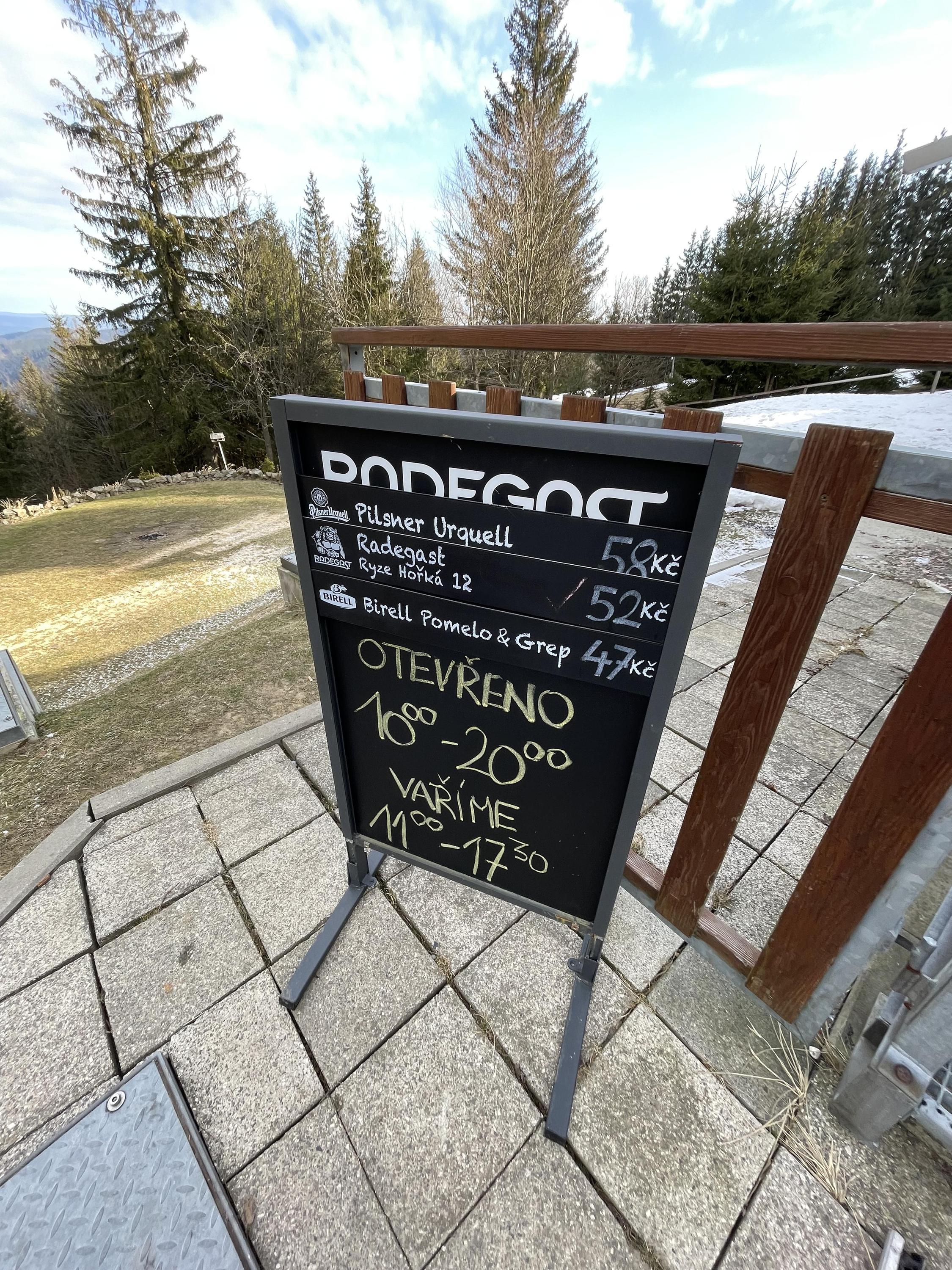 Masarykova chata na Beskydě - restaurace foto 6