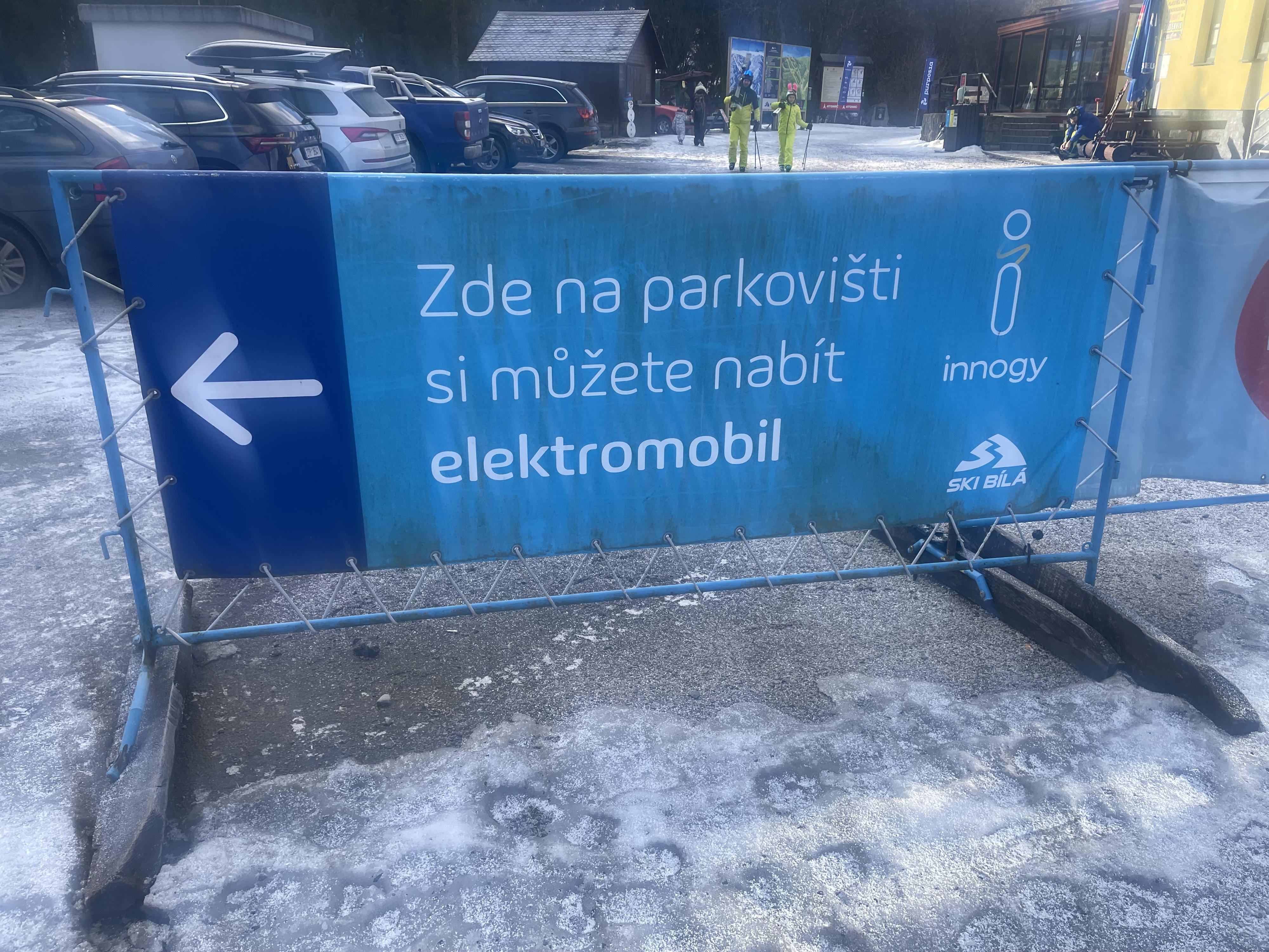Dobíjecí stanice innogy foto 4