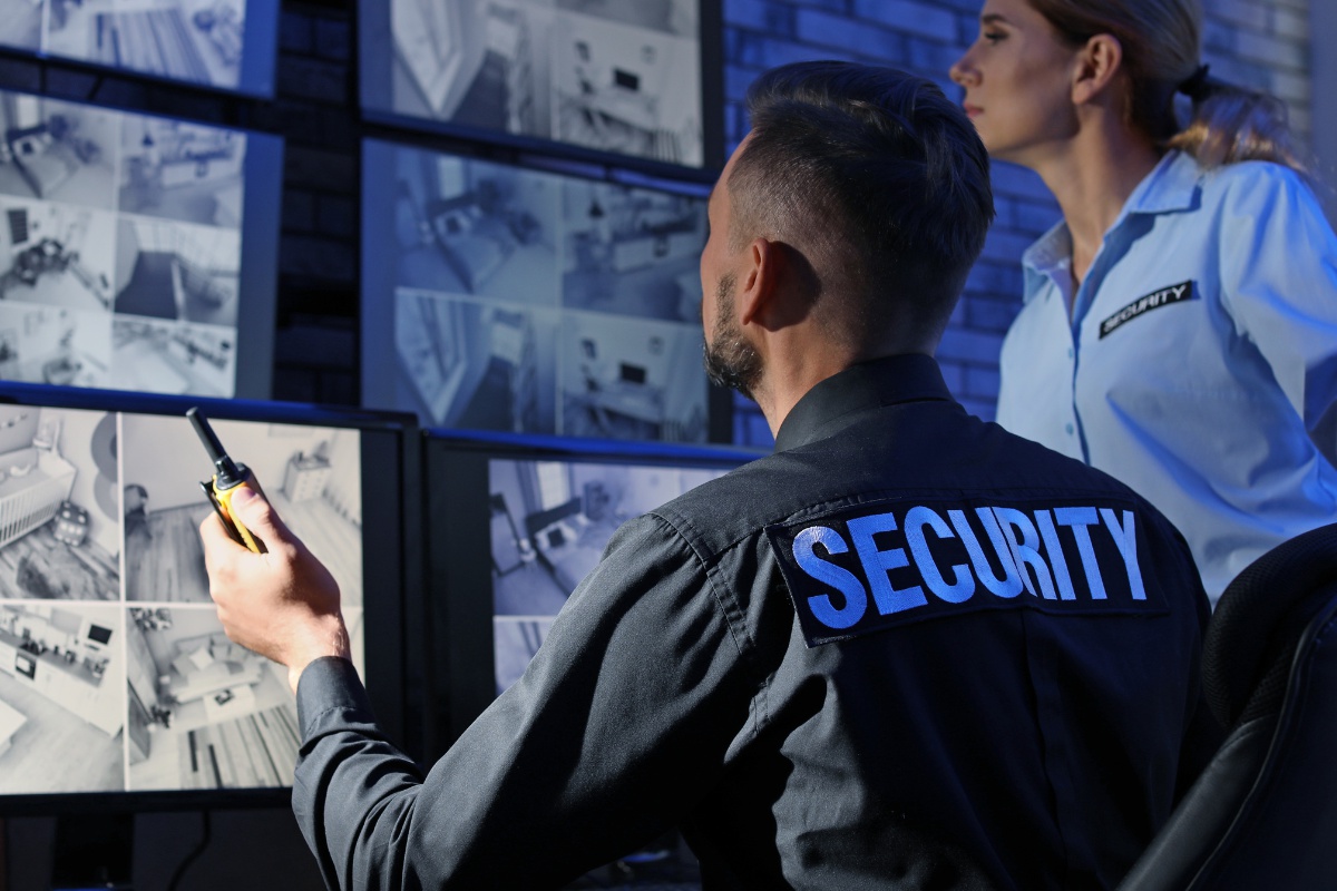 Bezpečnostní služby a systémy WAKENHAT