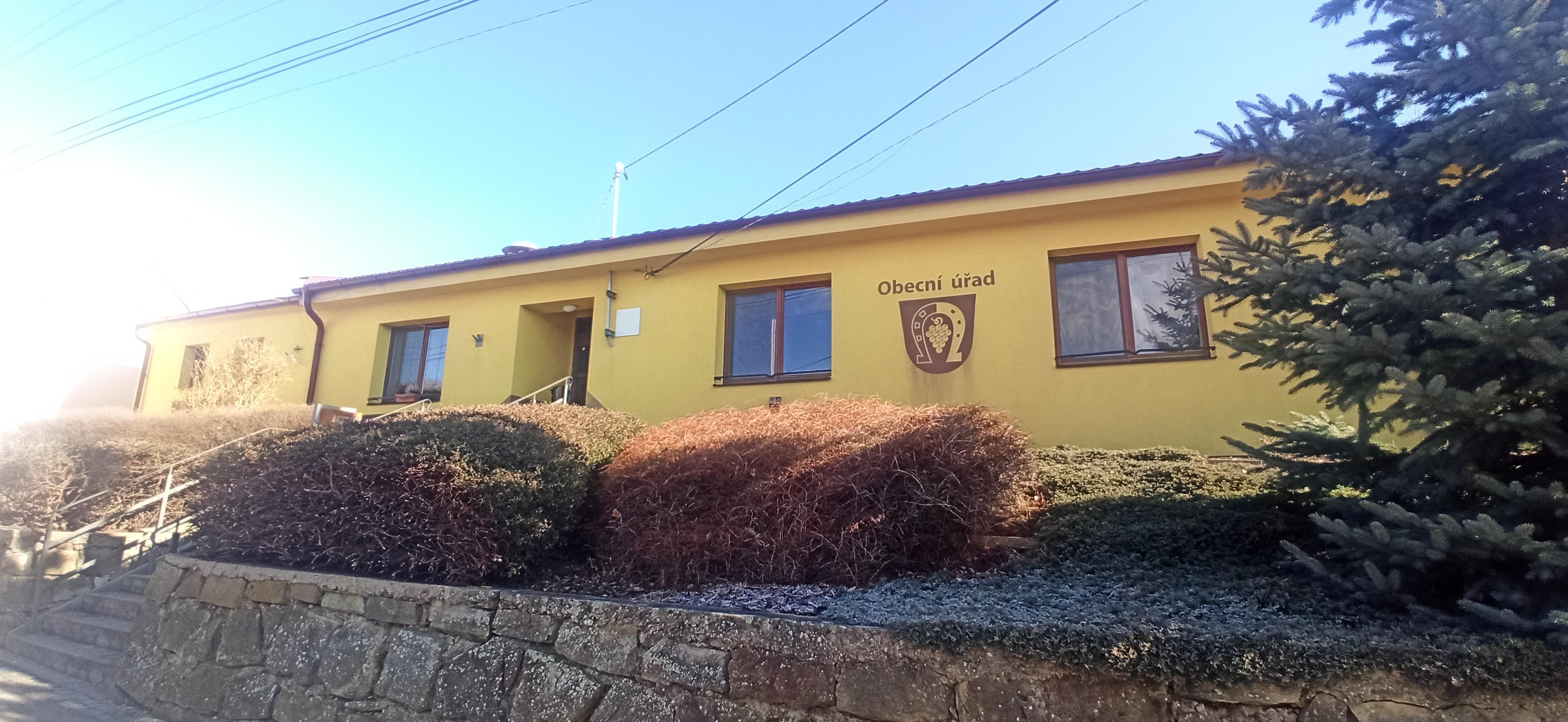 Hostějov - obecní úřad foto 6