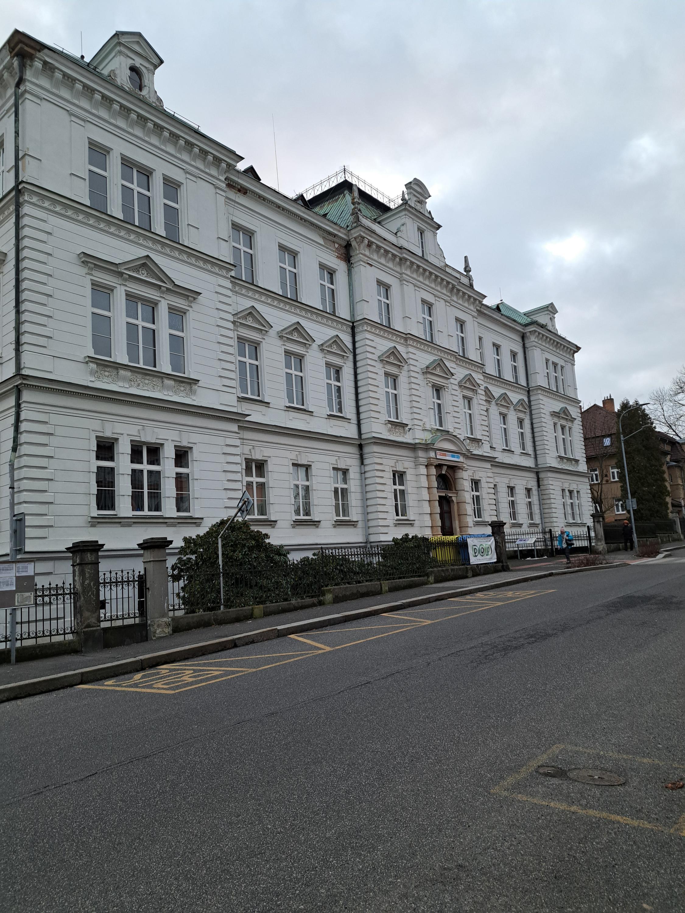 Gymnázium Nový Bor foto 3