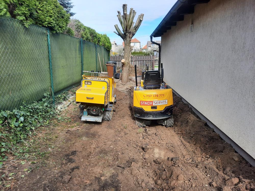 STACH SERVIS - zemní a výkopové práce minibagrem a mininakladačem foto 4