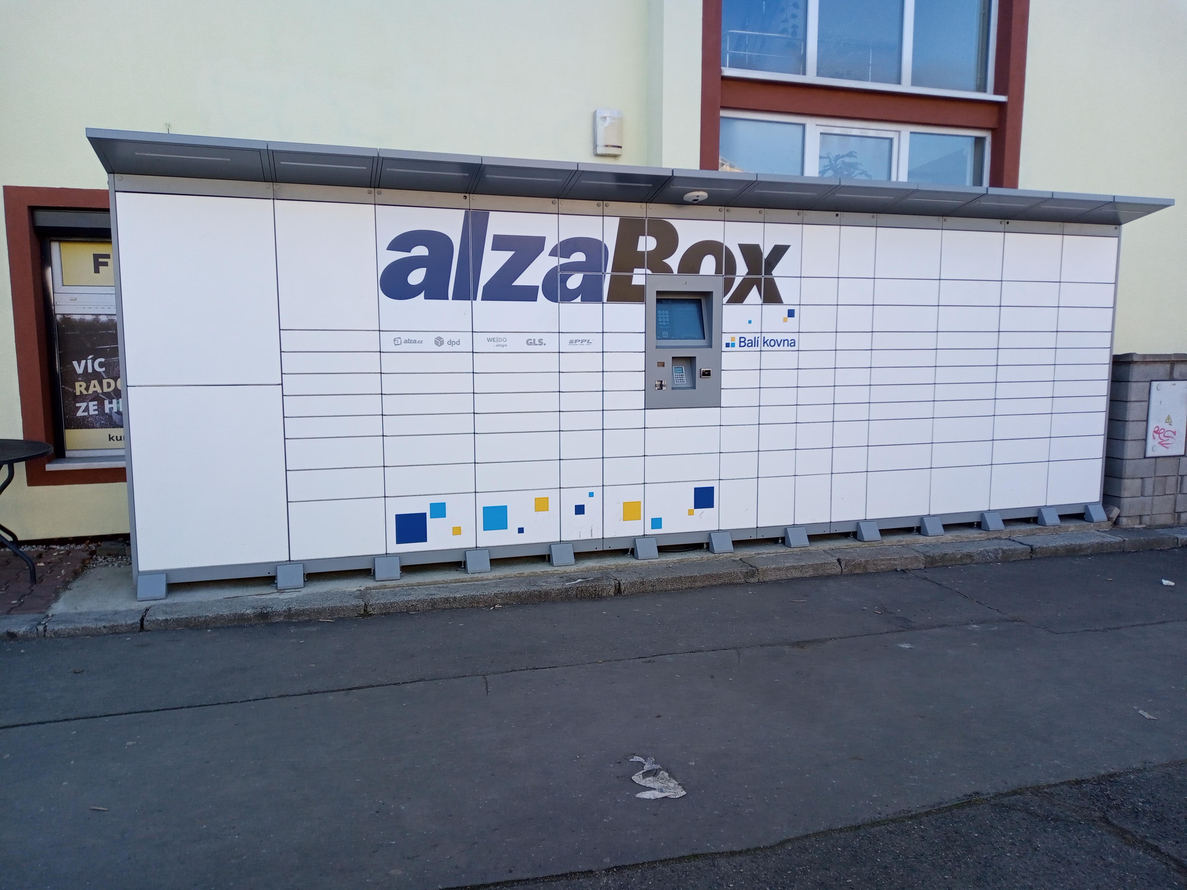 AlzaBox