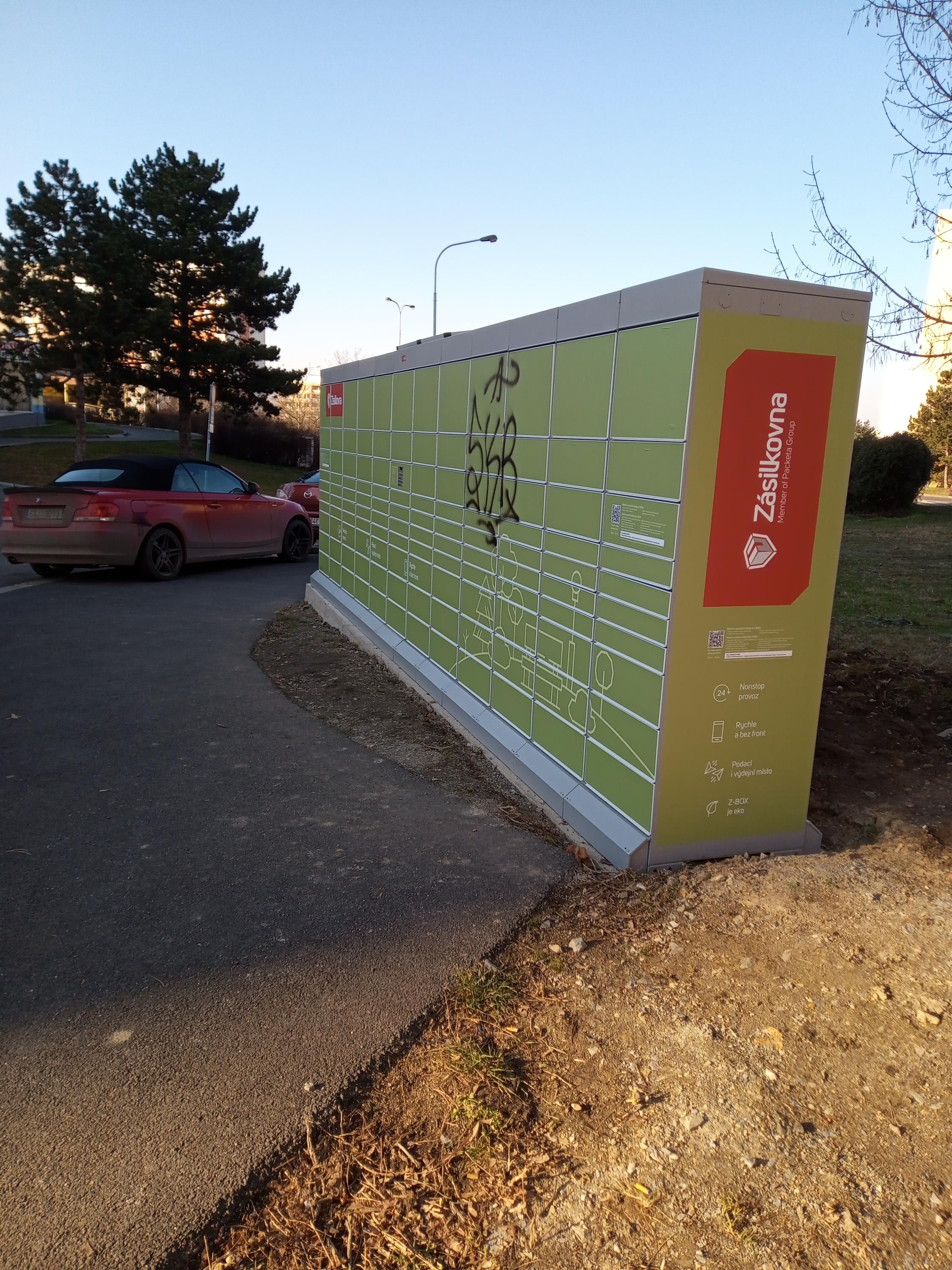 Z-BOX foto 1