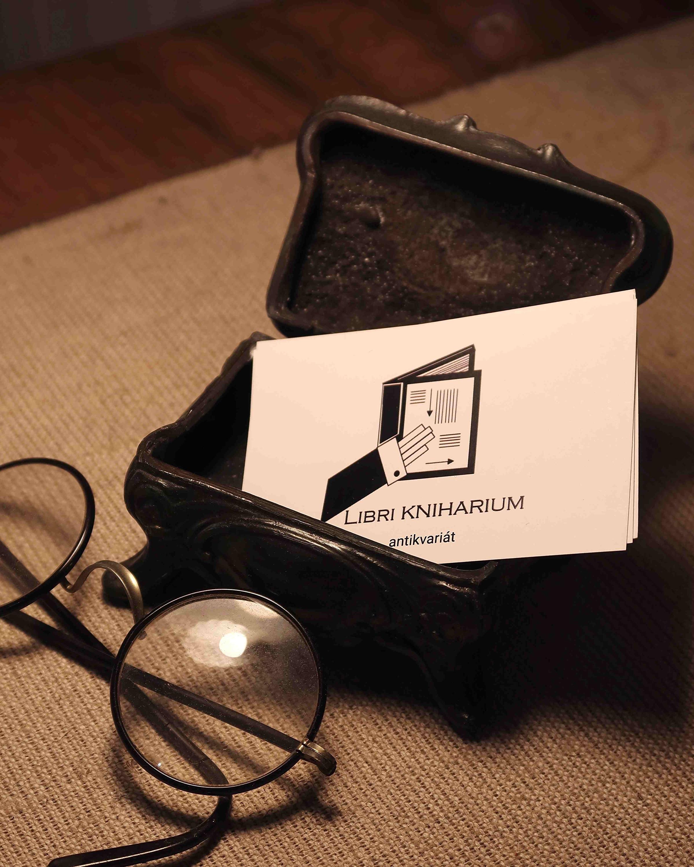 Libri Kniharium foto 2