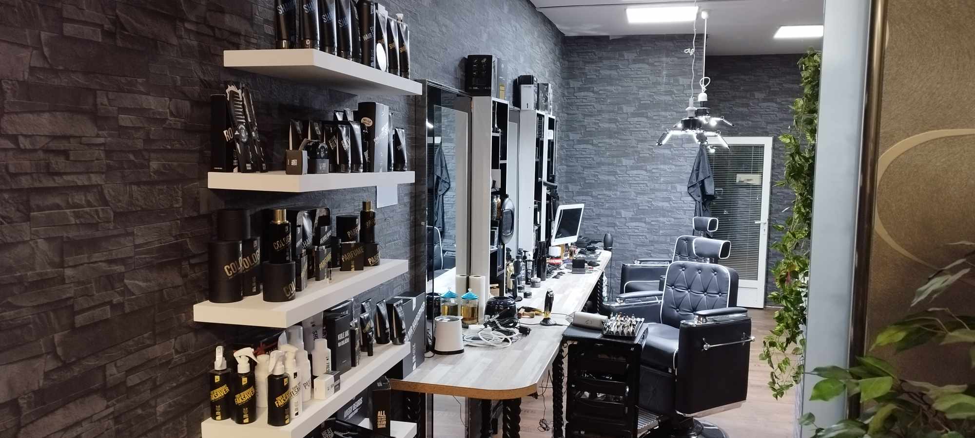 Carlos - Pánské holičství