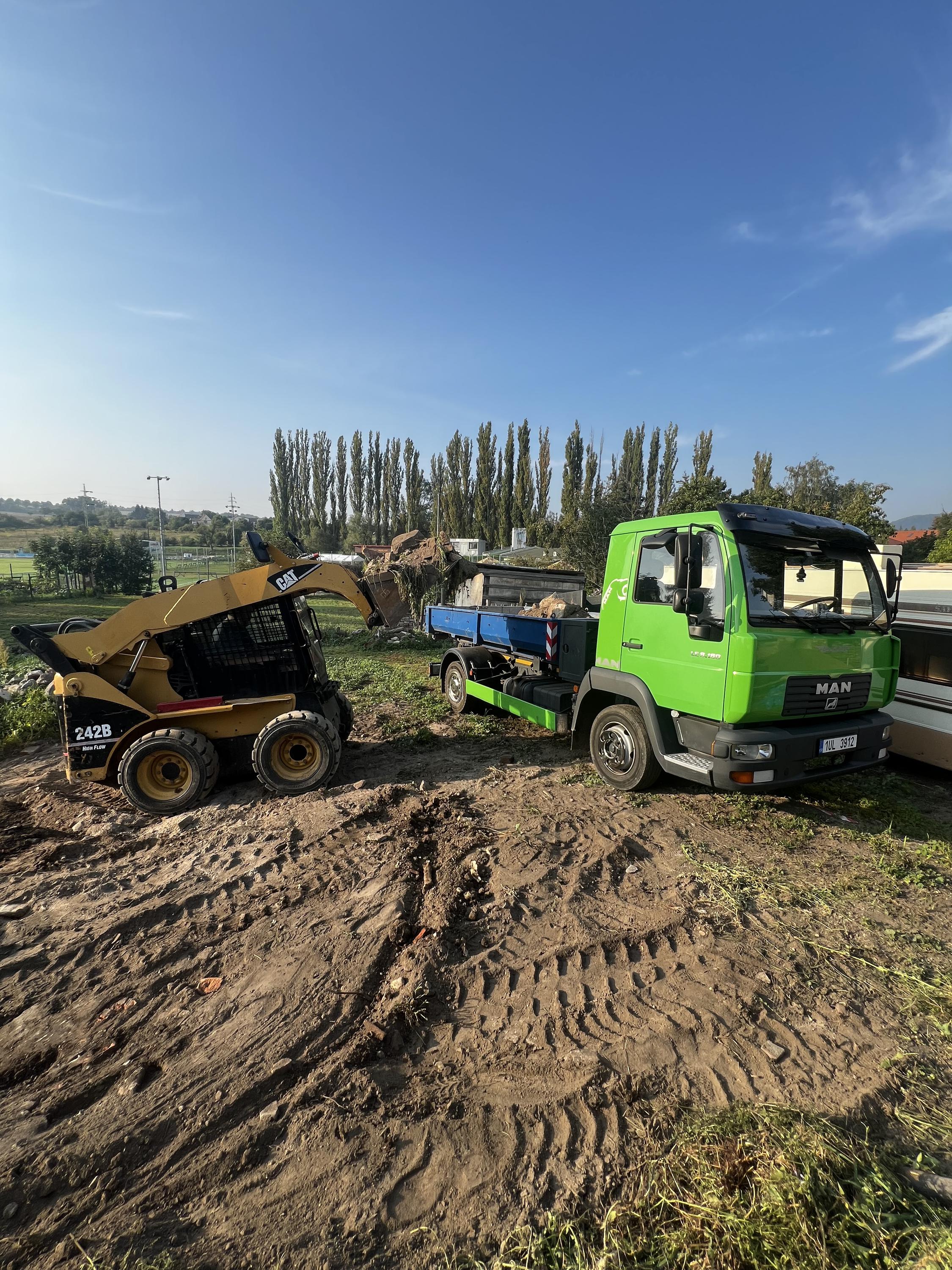 Maloobjemové kontejnery Martin Kadlec foto 6