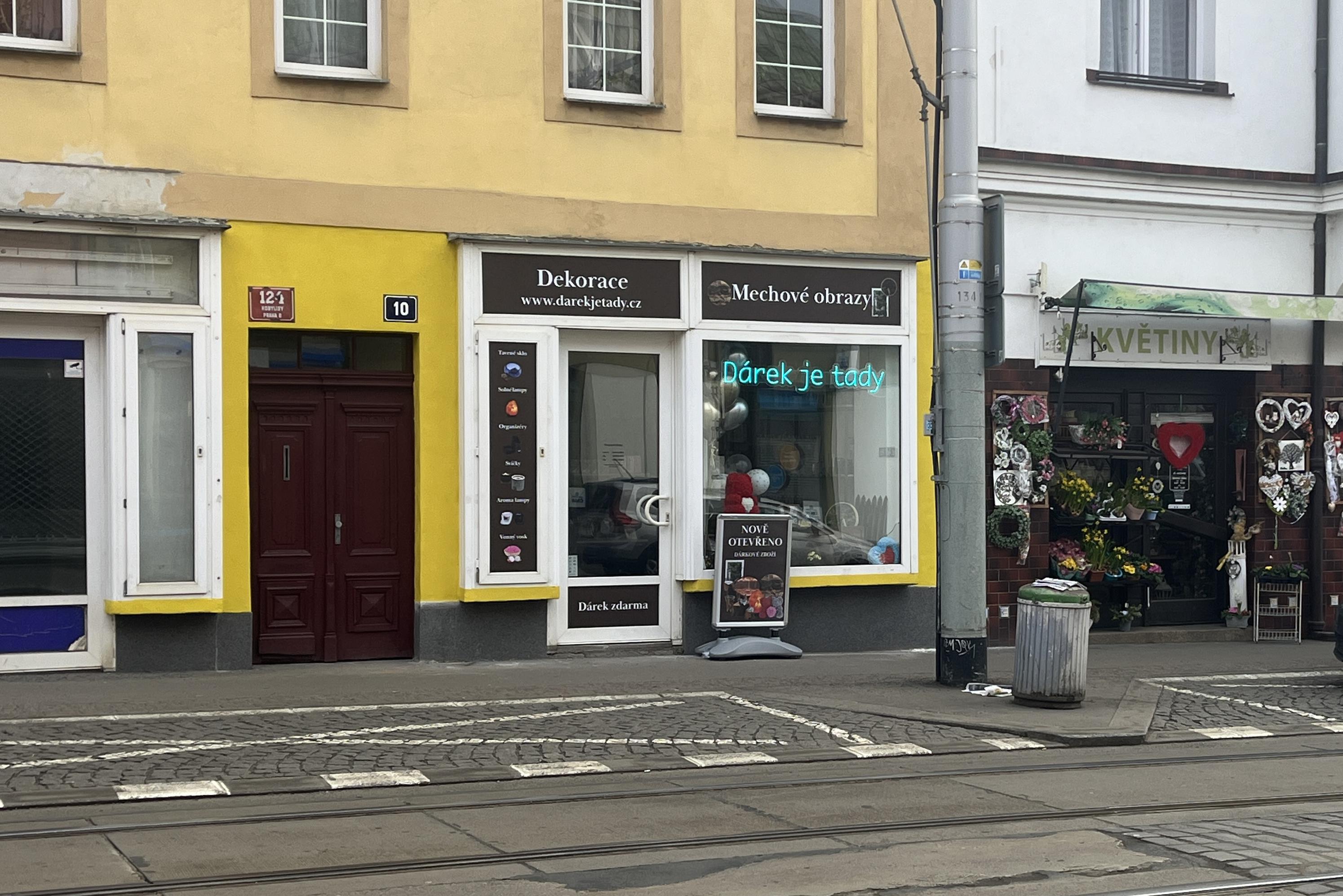 Dárek je tady foto 1