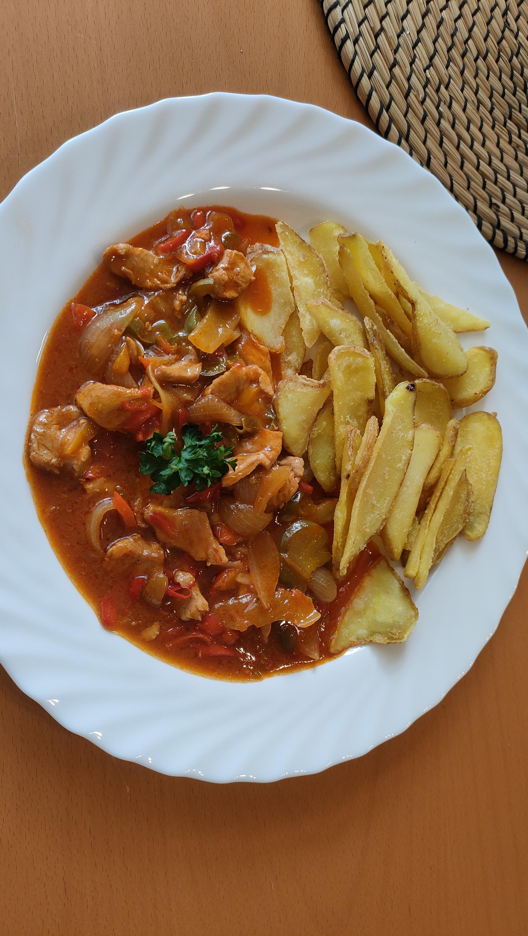 Školní restaurace "Sv. Rafael" foto 6