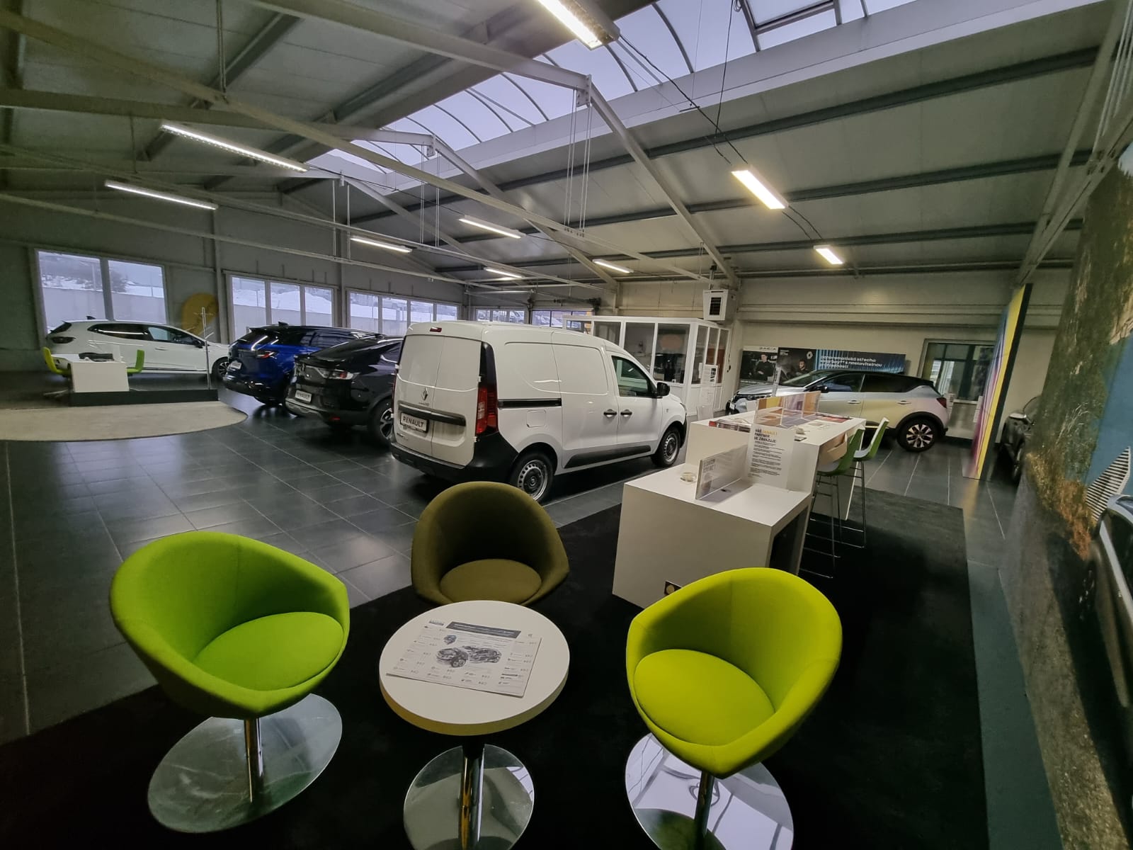 AUTOSALON KUDRNA CZ foto 4