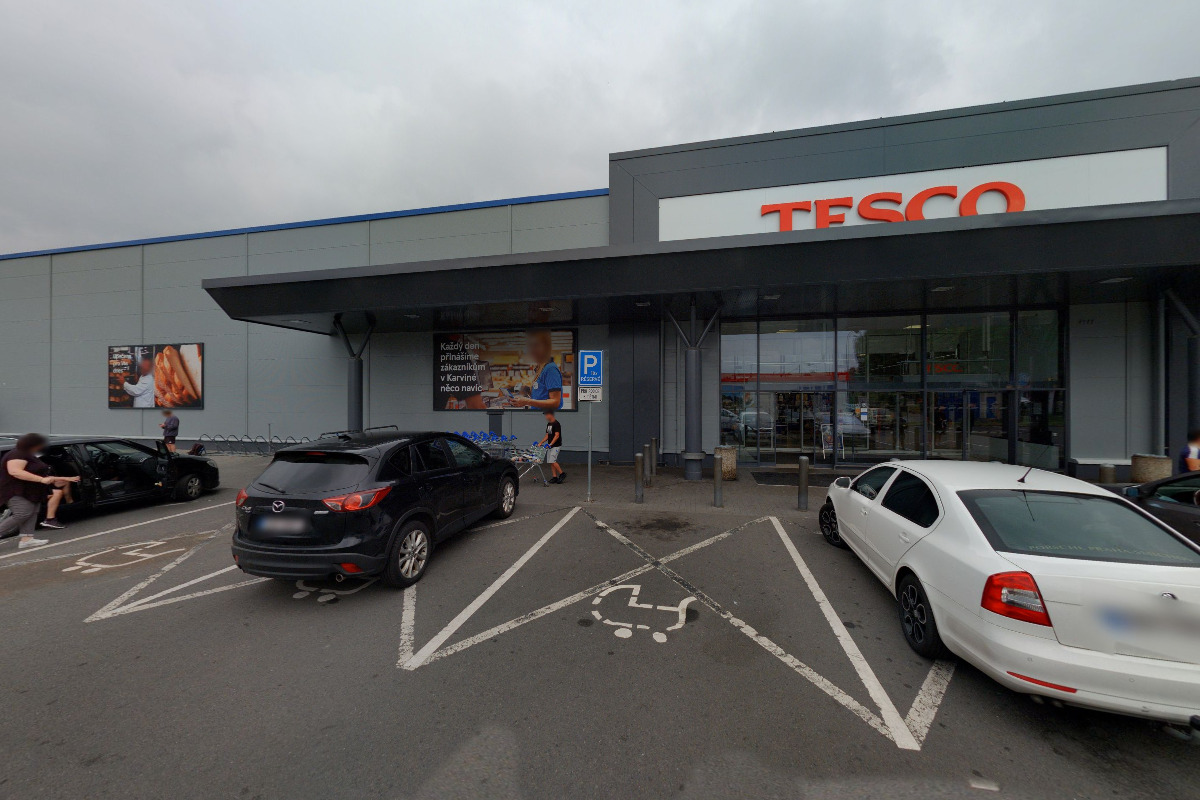 Tesco foto 2
