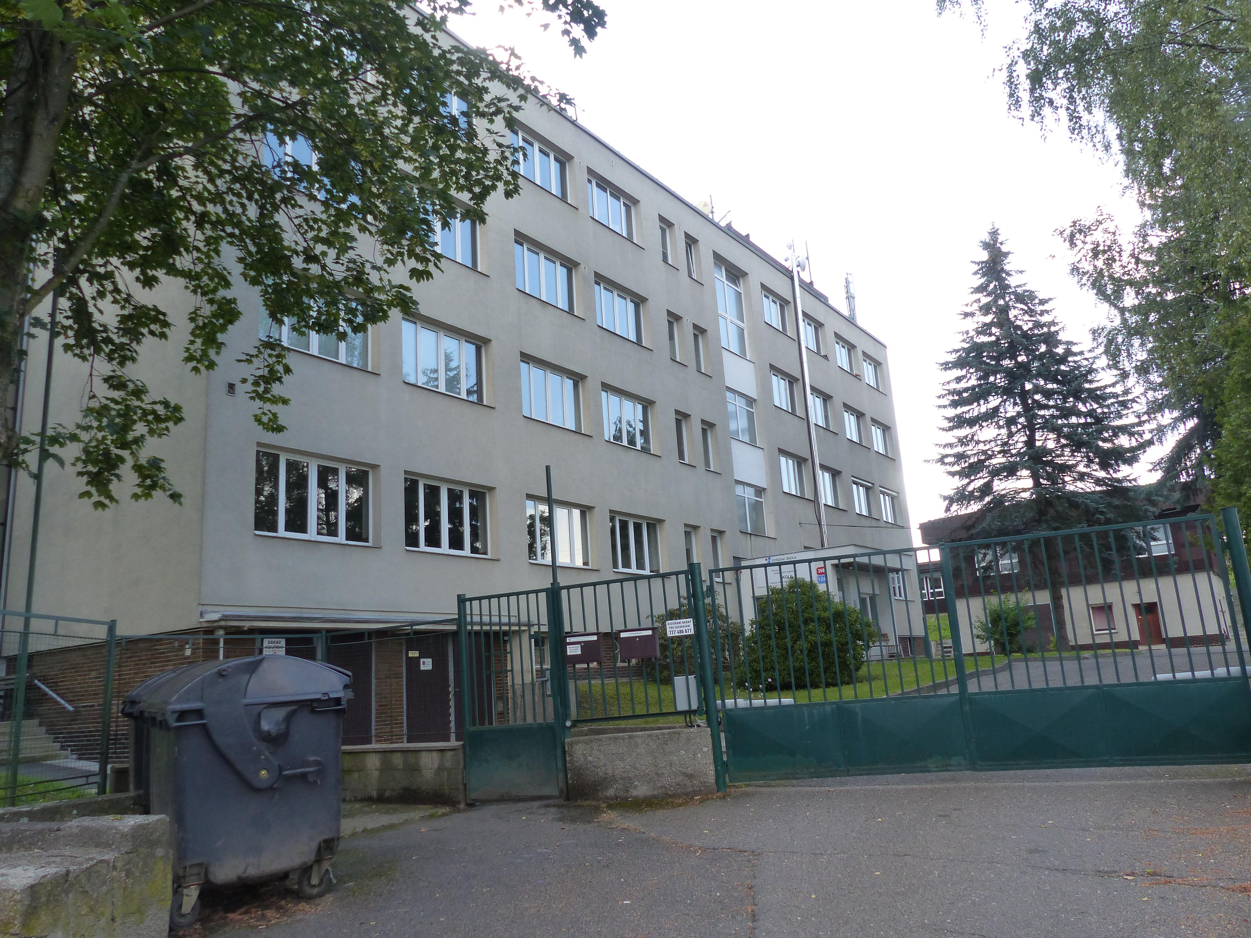 Střední škola strojní, stavební a dopravní, Liberec foto 2