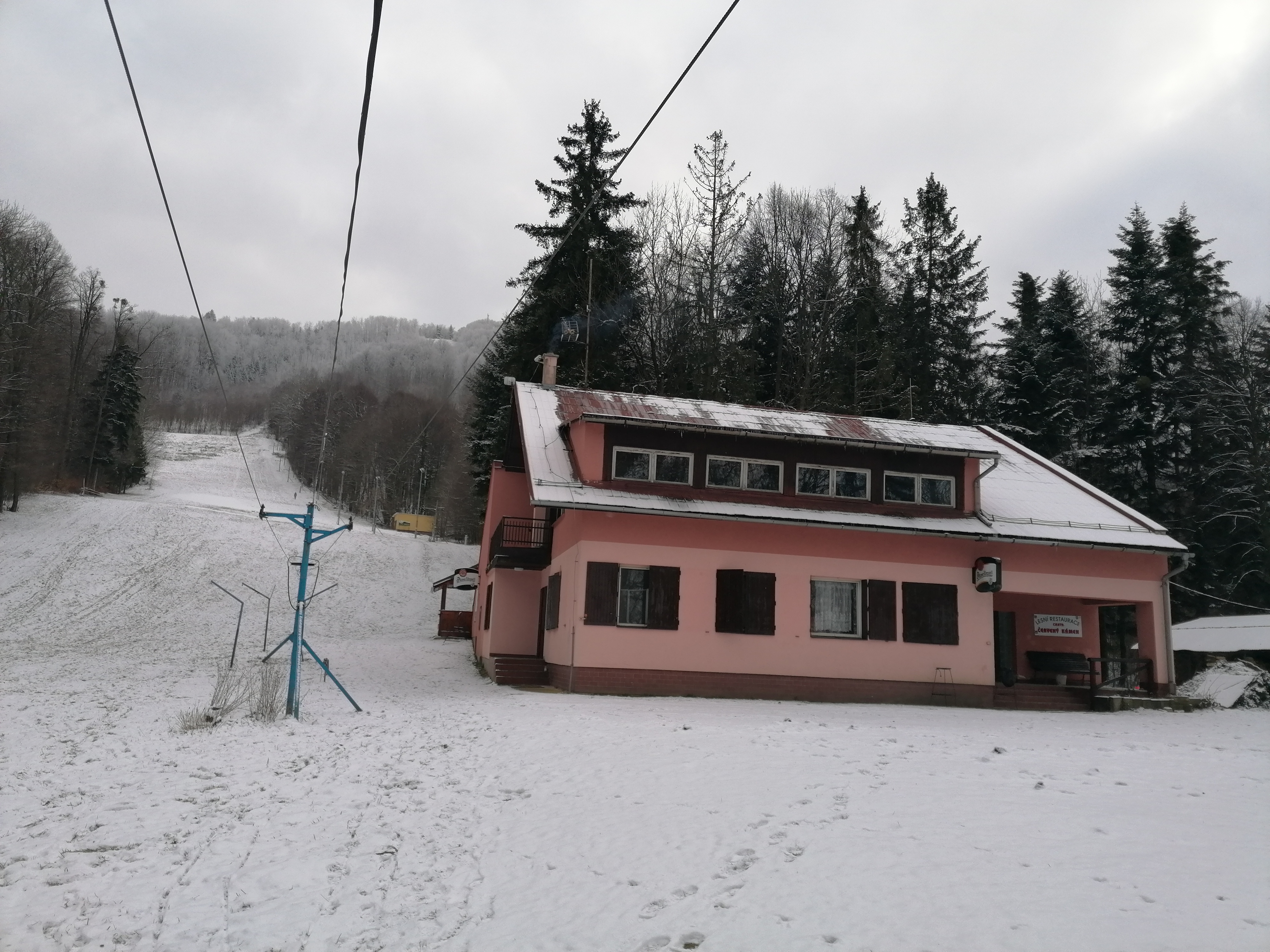Lyžařská chata Červený kámen foto 1