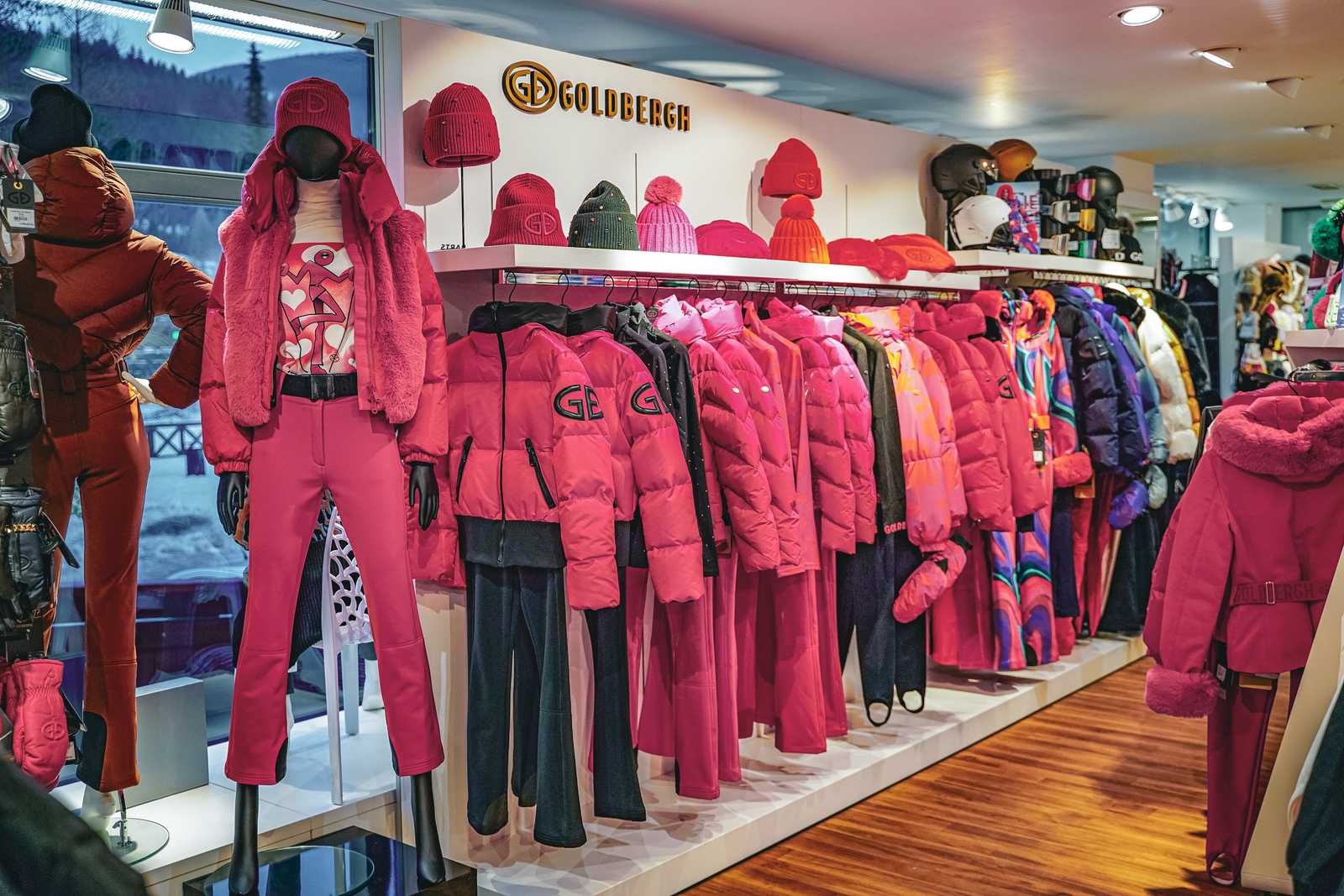 Sportalm Store - Špindlerův Mlýn foto 2