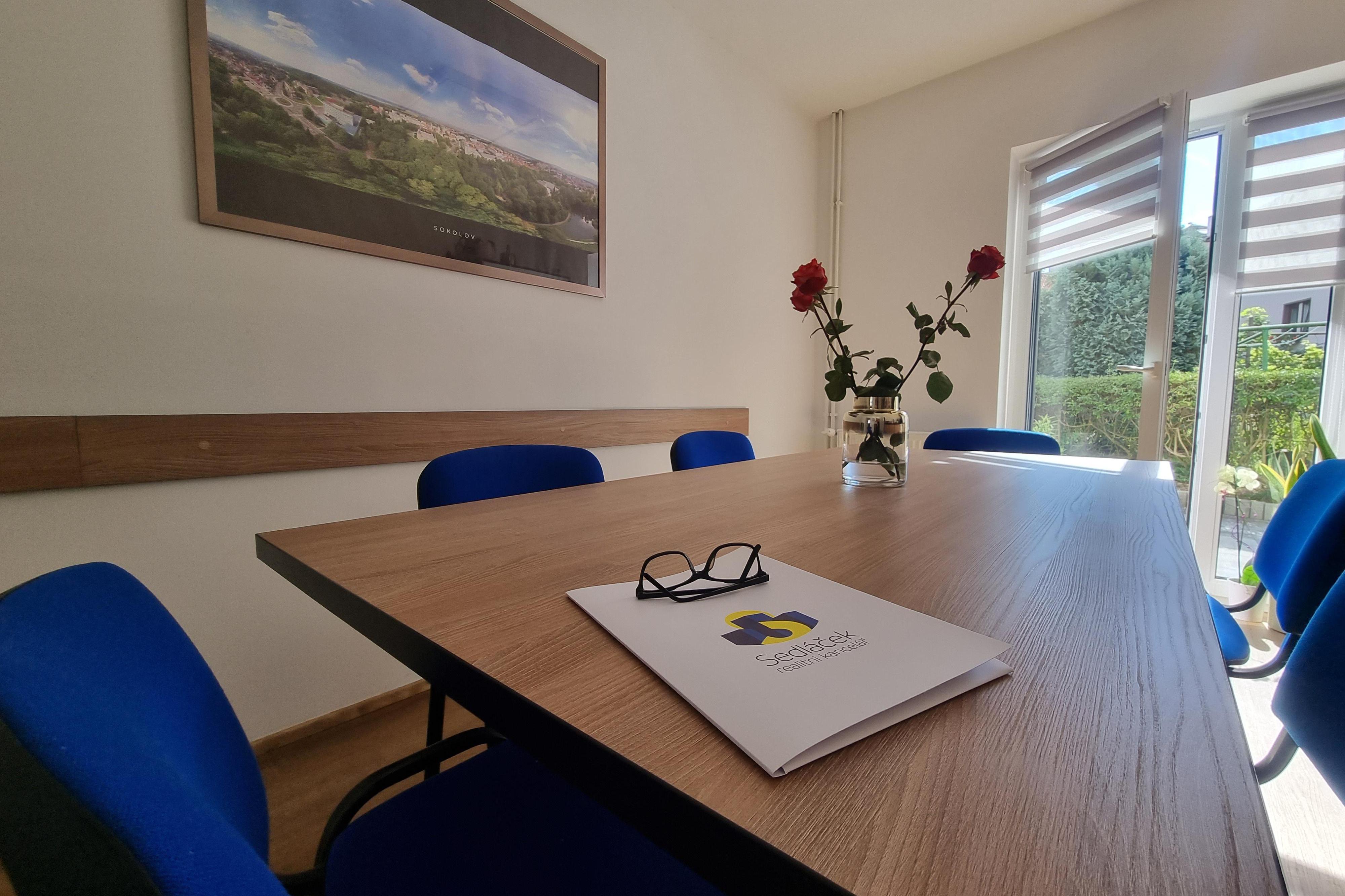 Realitní kancelář  Sedláček