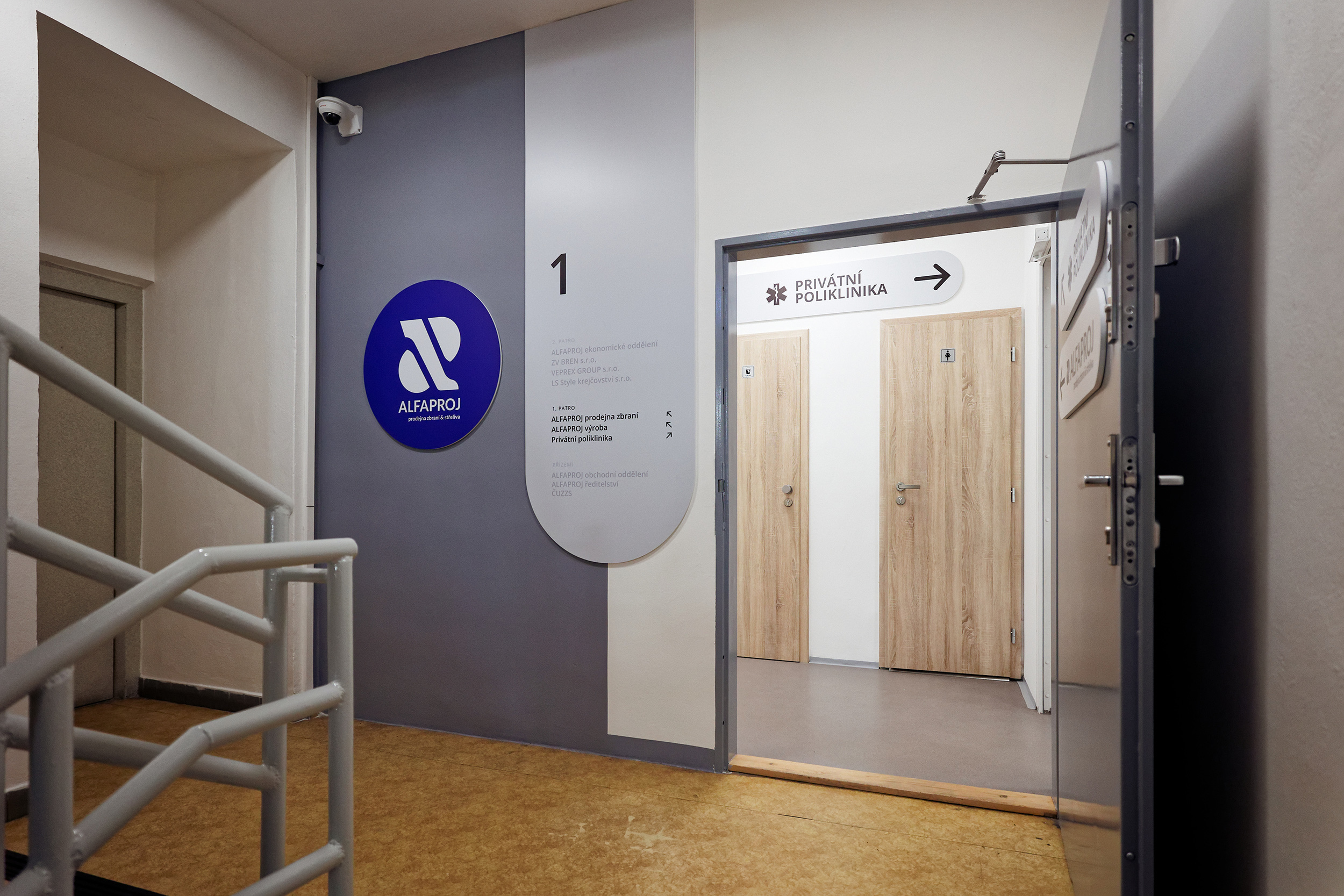 ALFAPROJ prodejna zbraní & střeliva foto 4