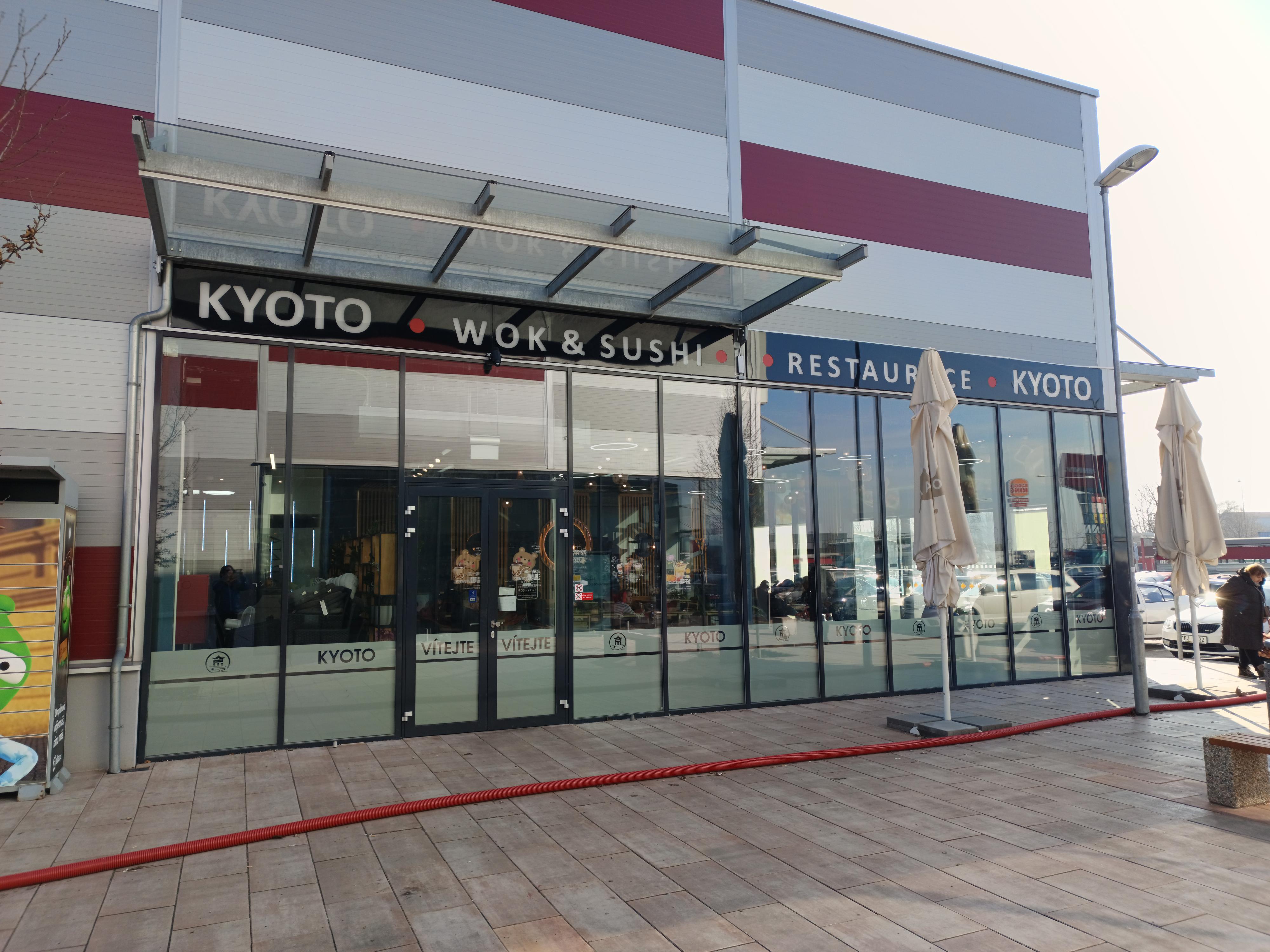 Kyoto Wok & Sushi foto 1