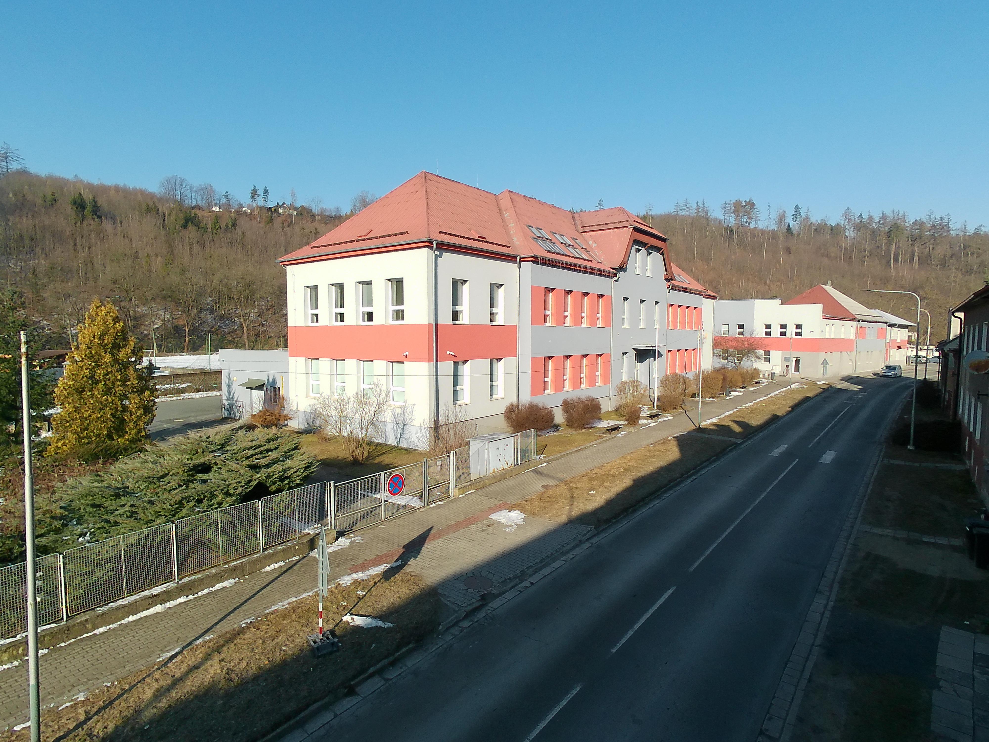 Základní škola Hlubočky, okres Olomouc, příspěvková organizace foto 3