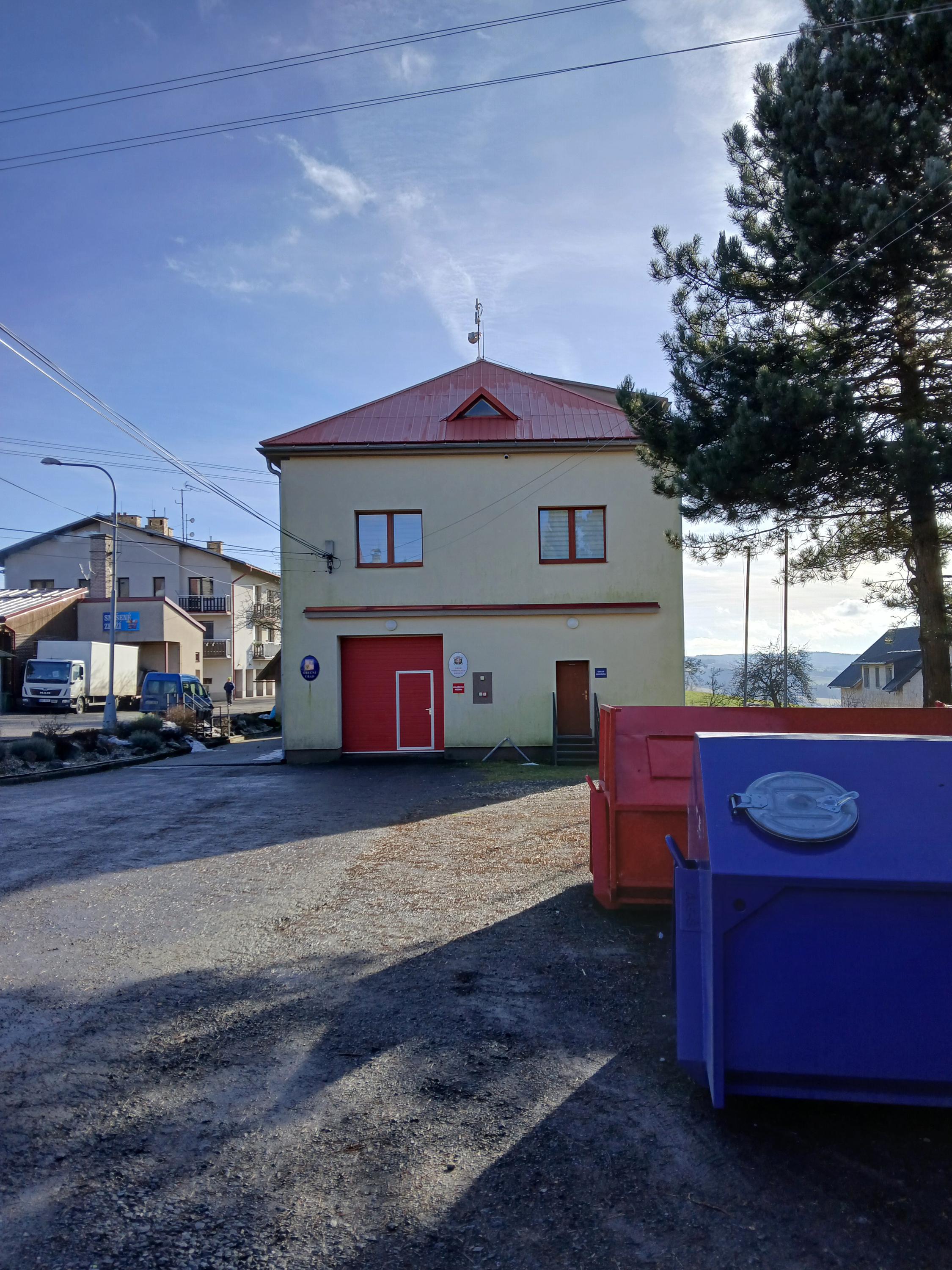 Sobkovice - obecní úřad foto 2