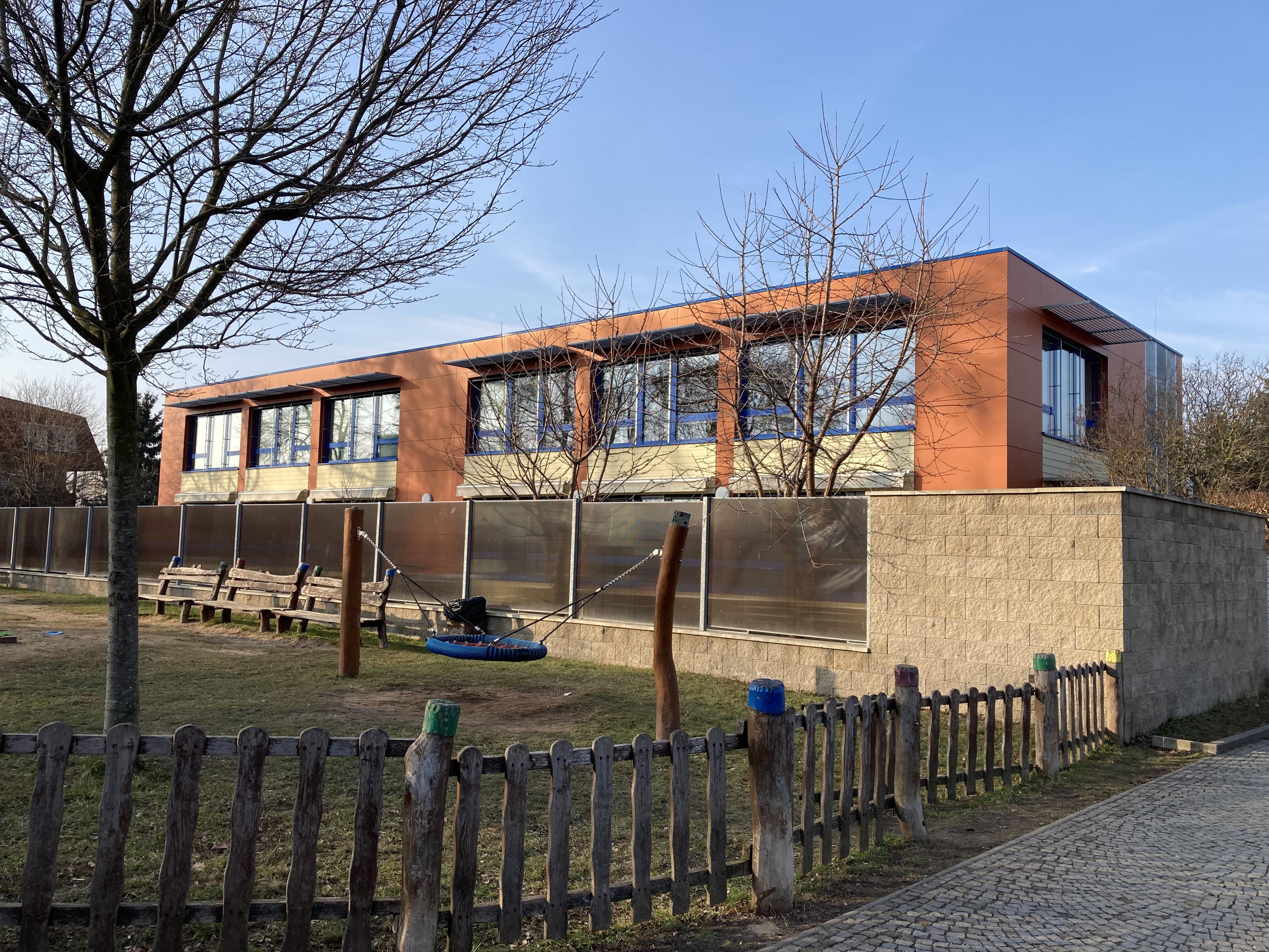 ZŠ a MŠ T. G. Masaryka, Praha 6, Za Oborou