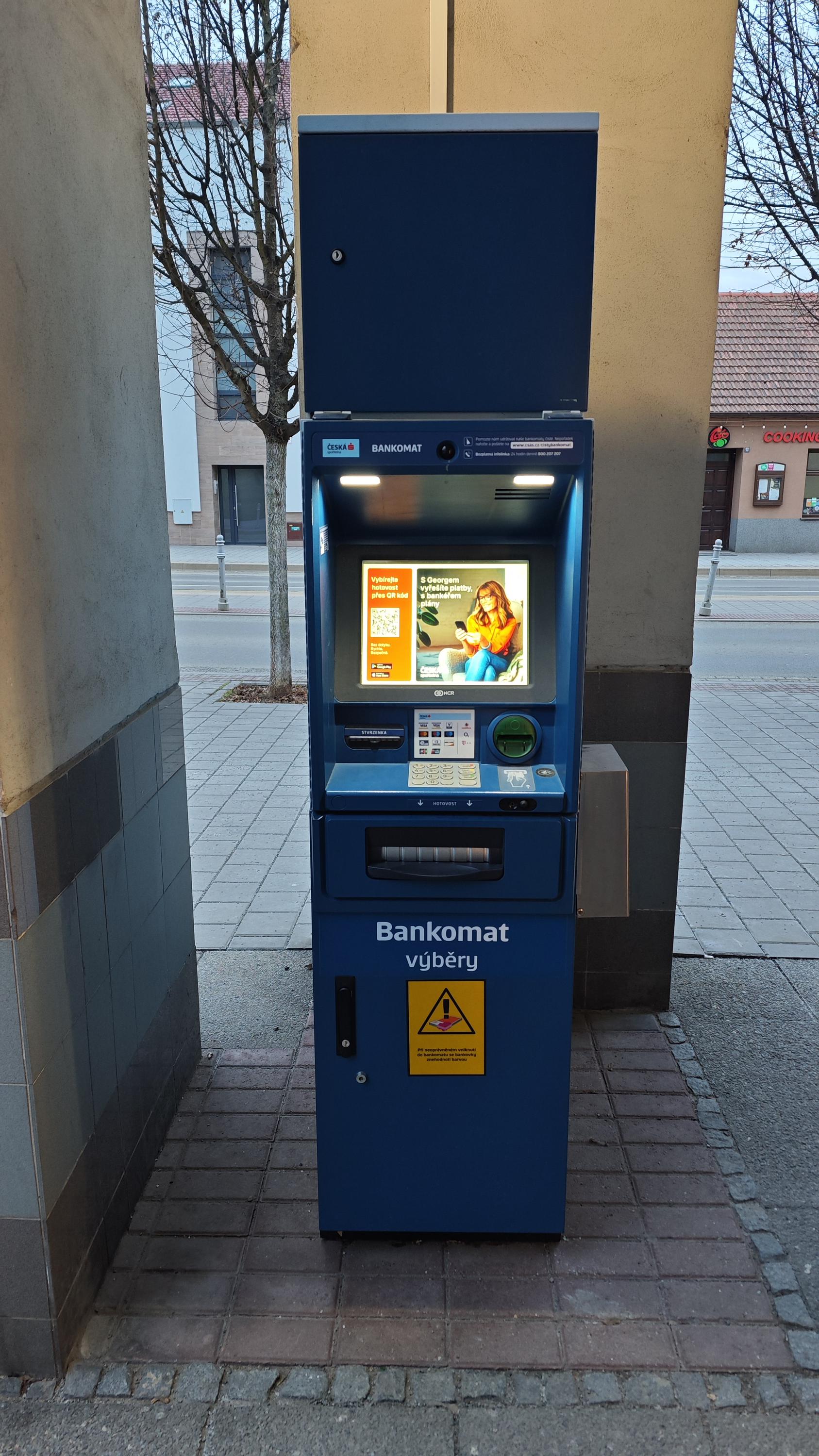 Bankomat České spořitelny foto 4
