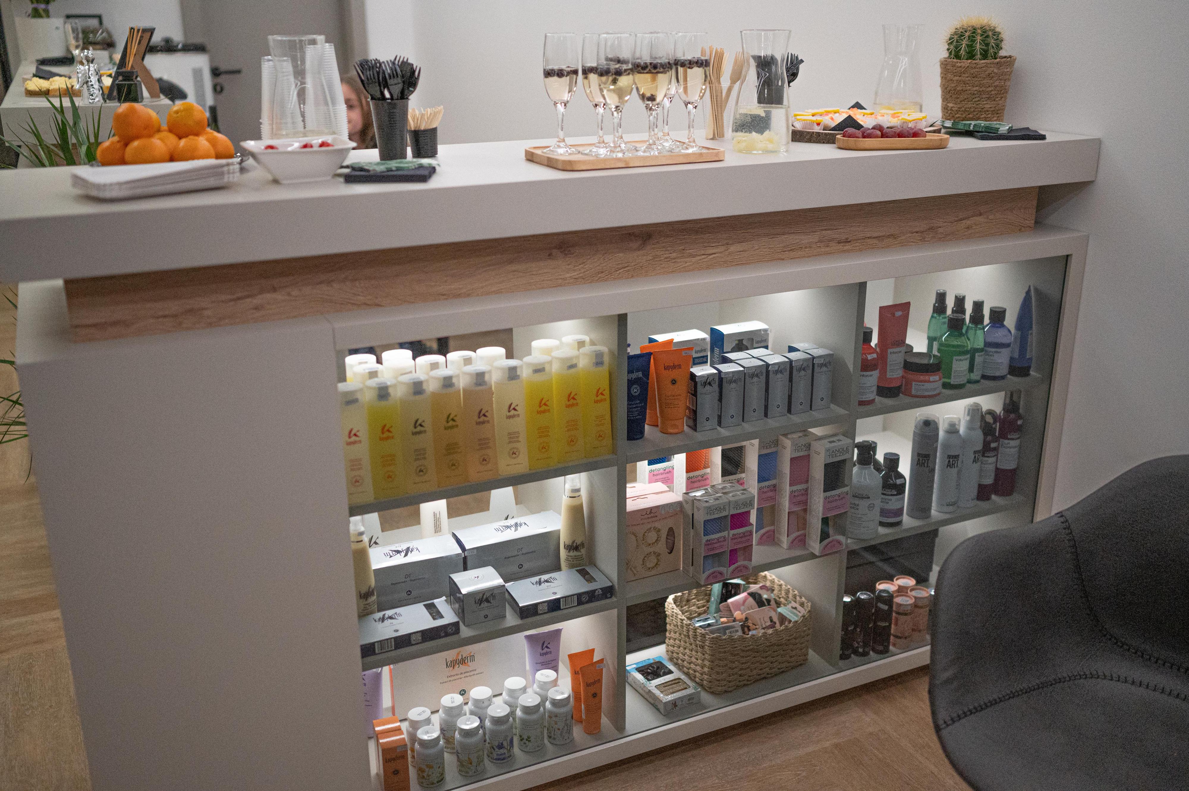 L&A kadeřnictví a trichologie foto 4