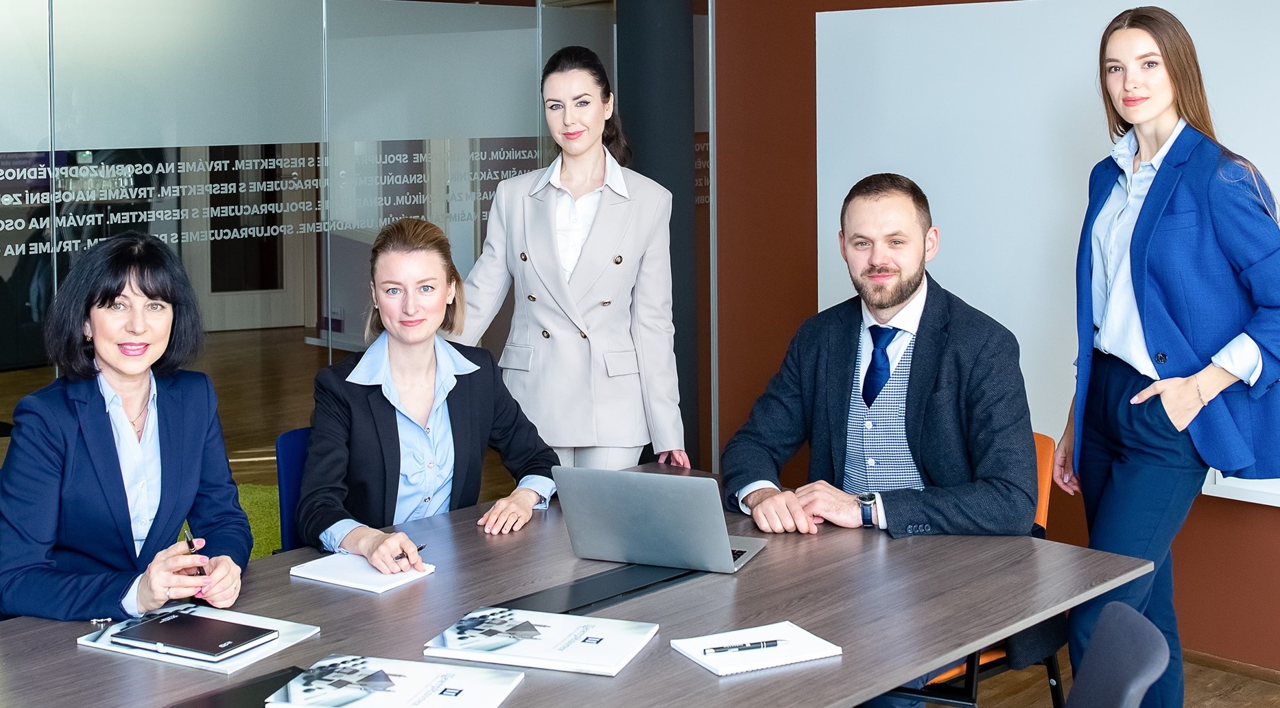 Ostafichuk & Real Estate s.r.o. foto 1