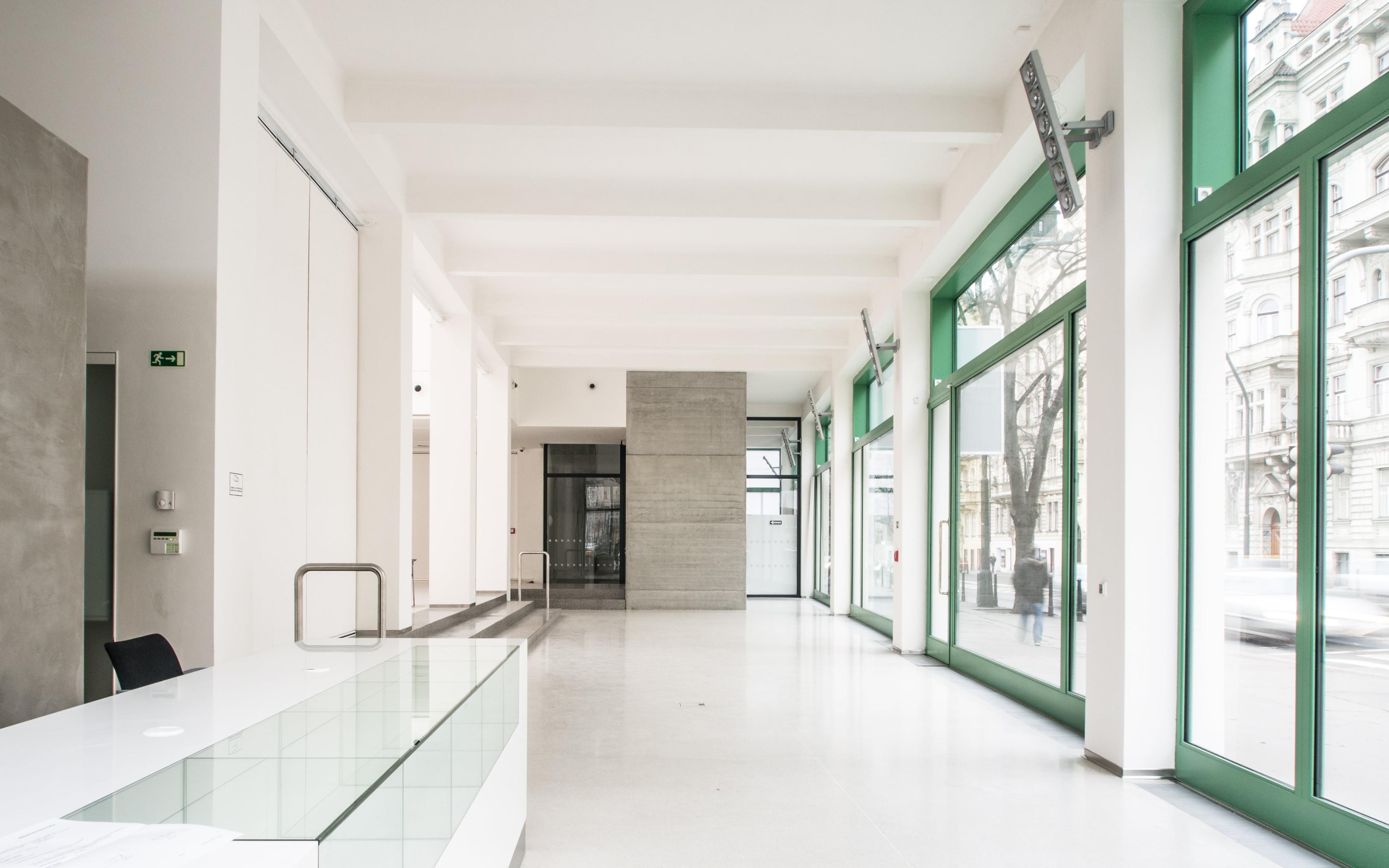 Galerie Mánes foto 2