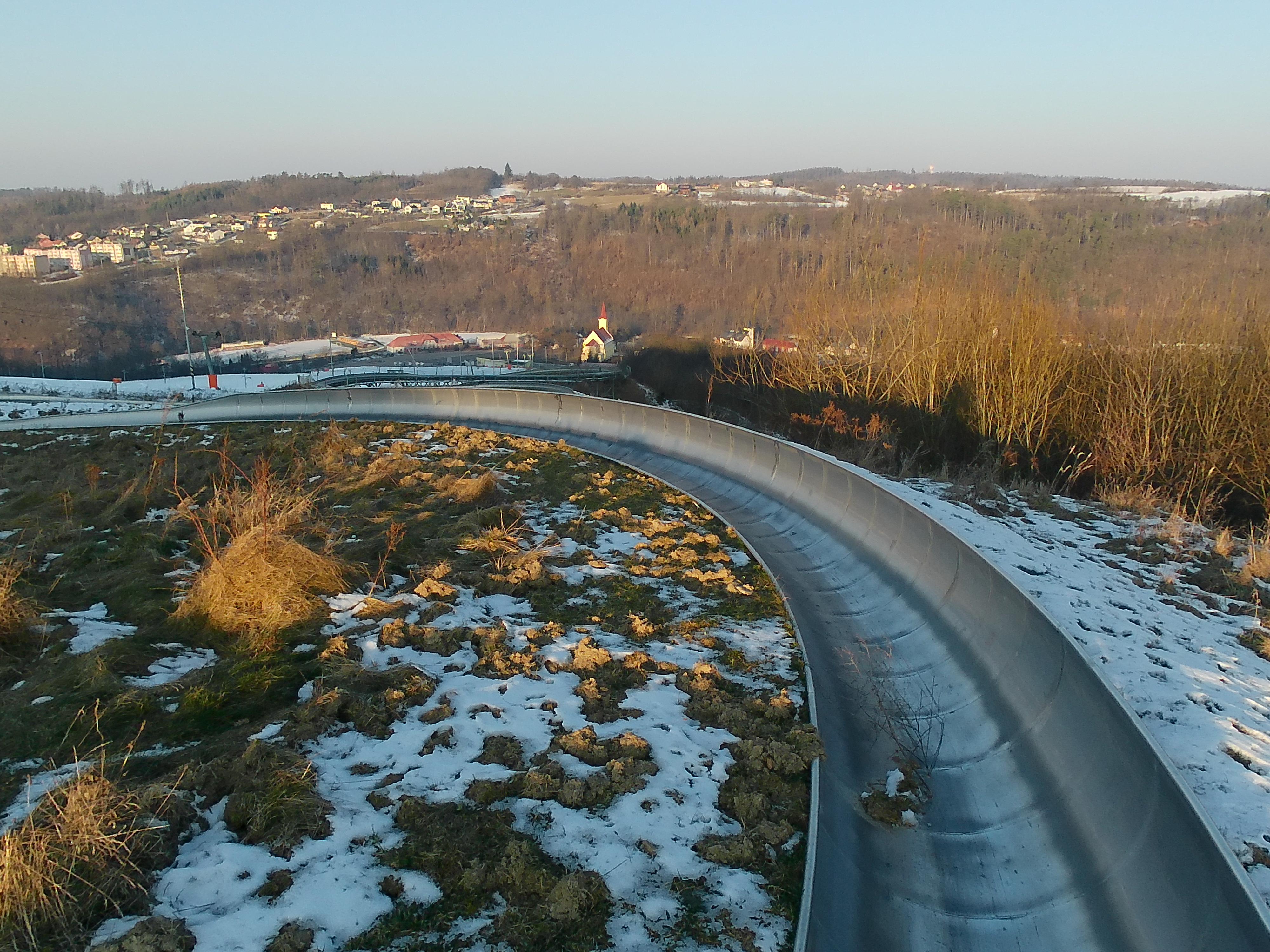 Bobová dráha Ski areál Hlubočky foto 3