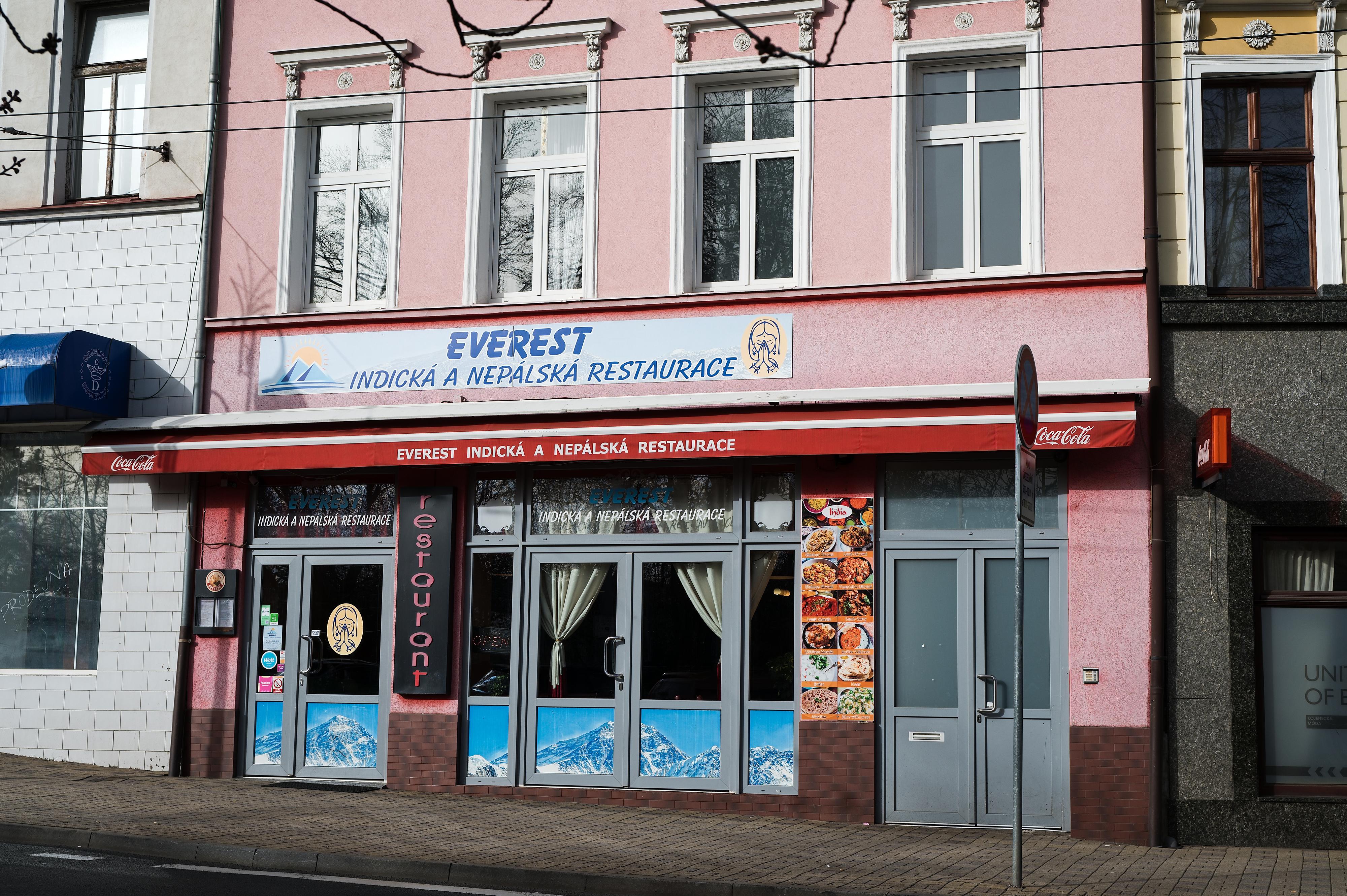 Restaurace Everest