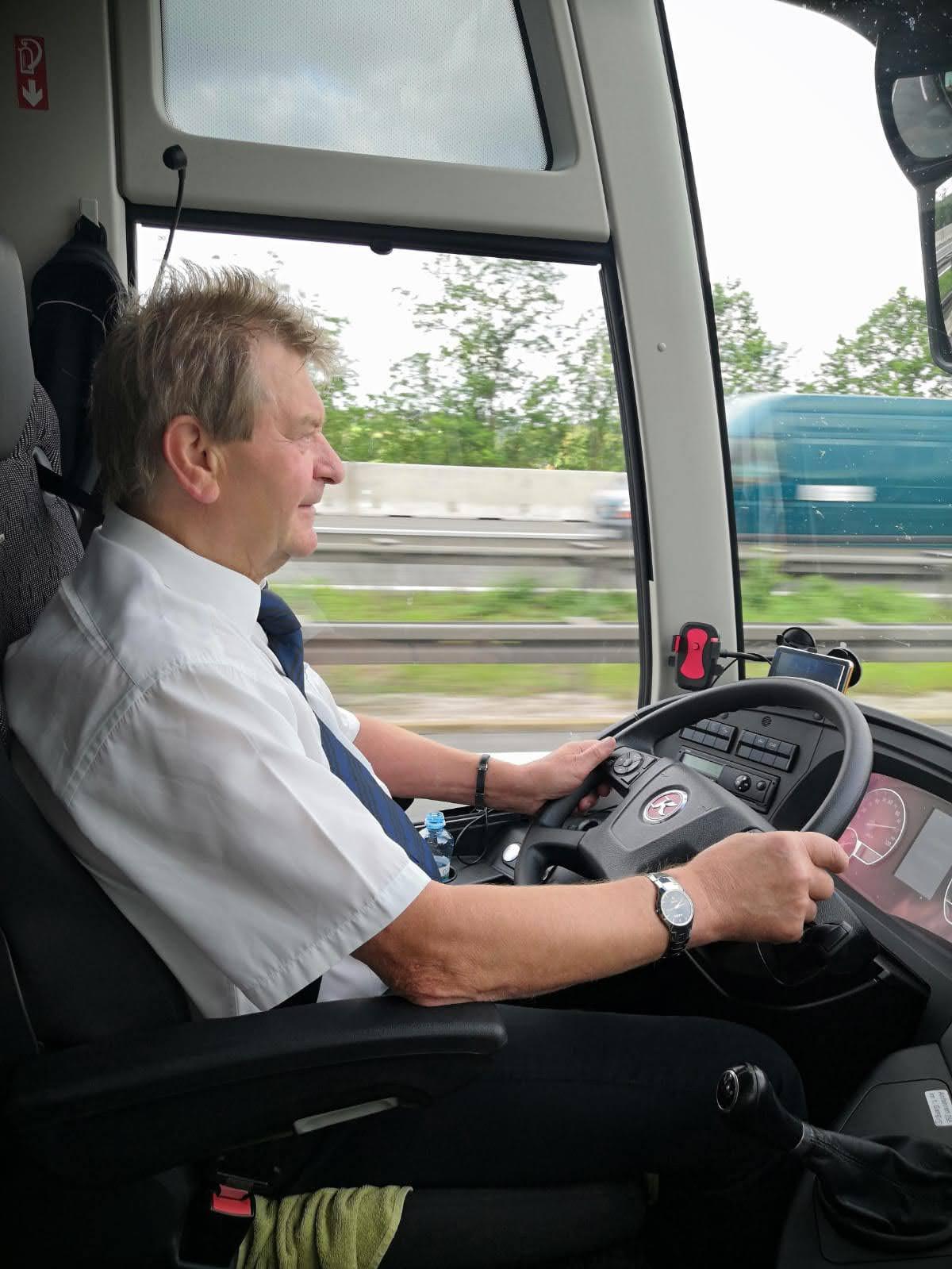 Cestovní a vzdělávací agentura Porta Praga foto 2