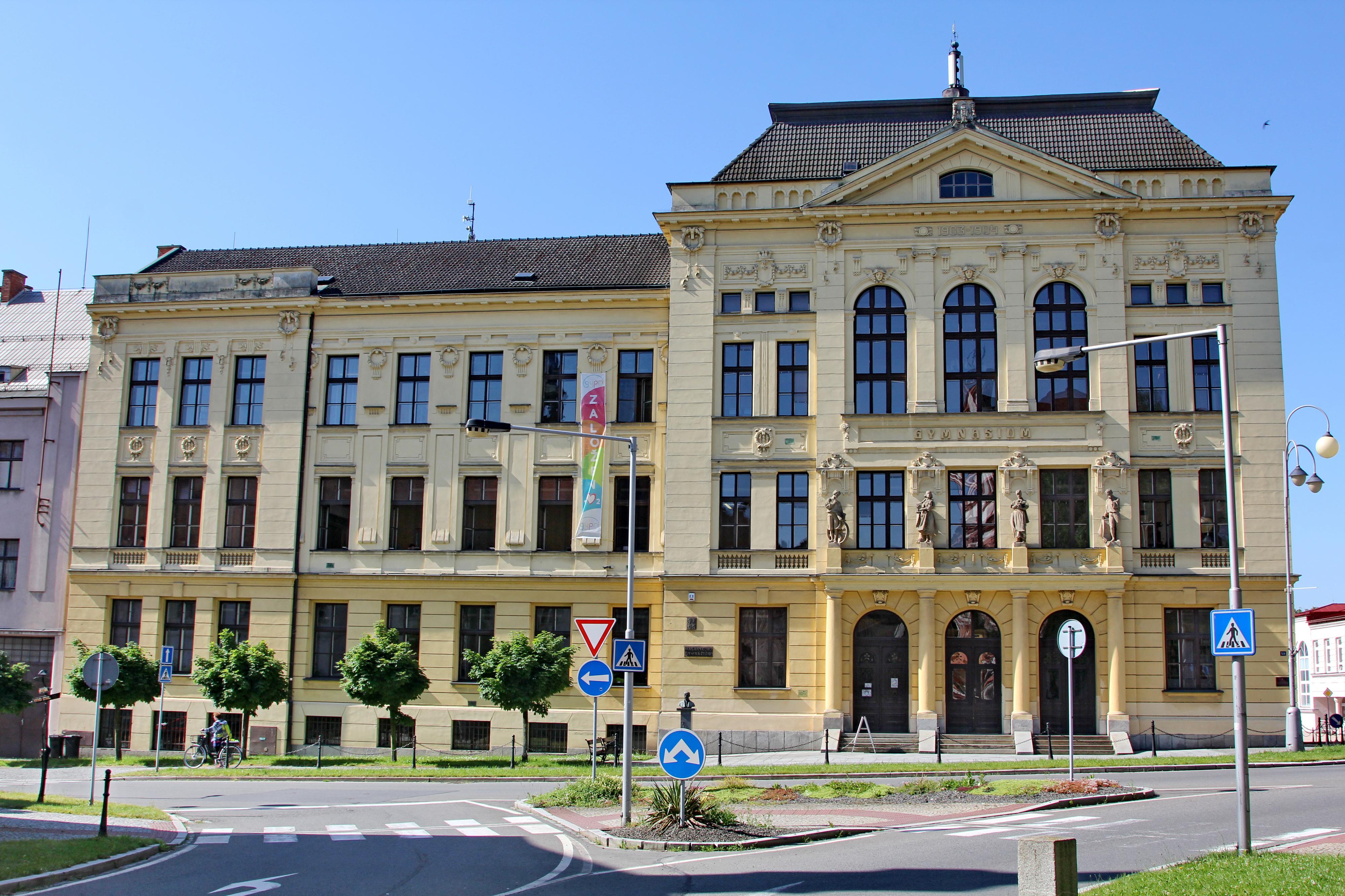 Masarykovo gymnázium, Příbor foto 5