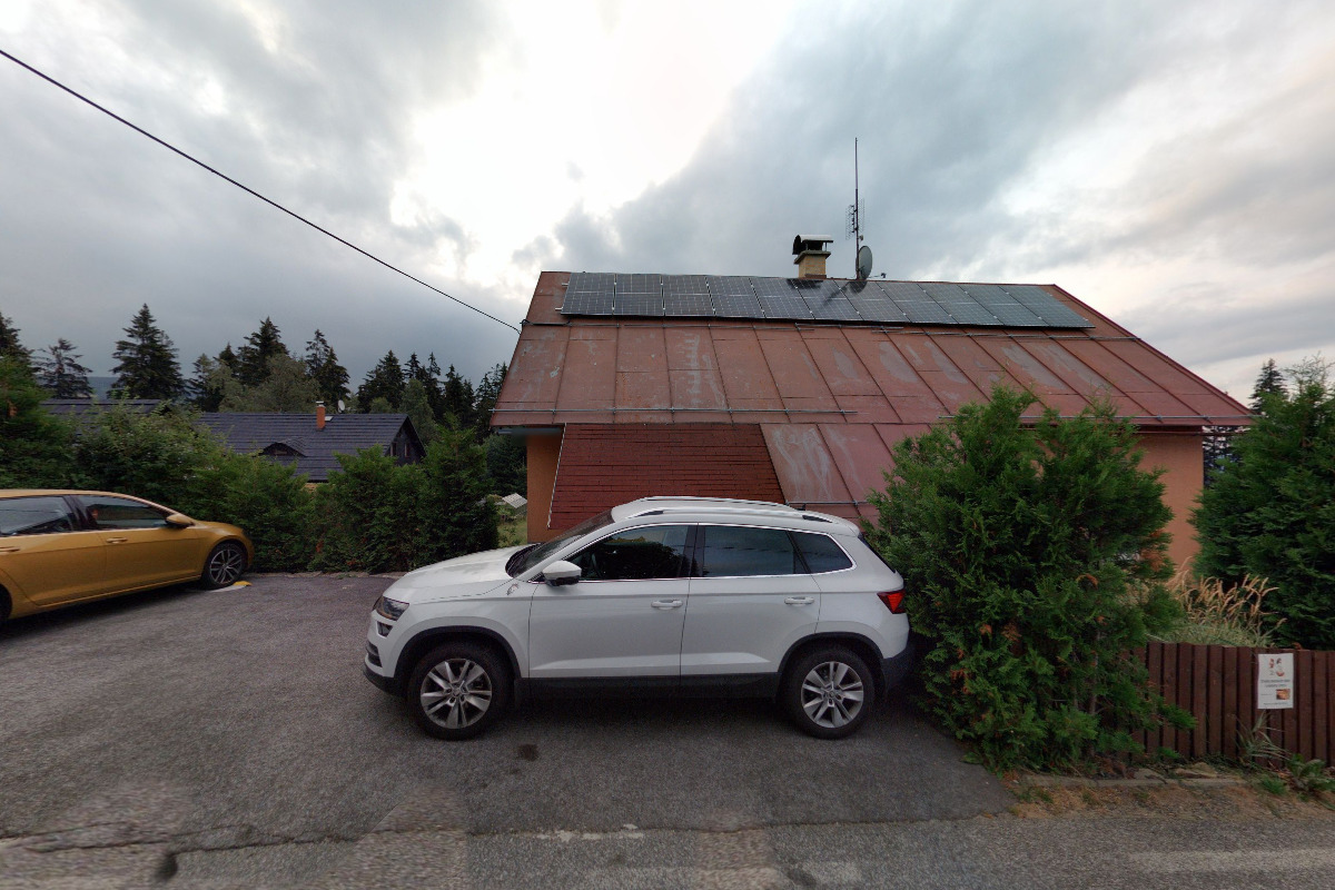 VIP ROYAL DRIVE, s.r.o.